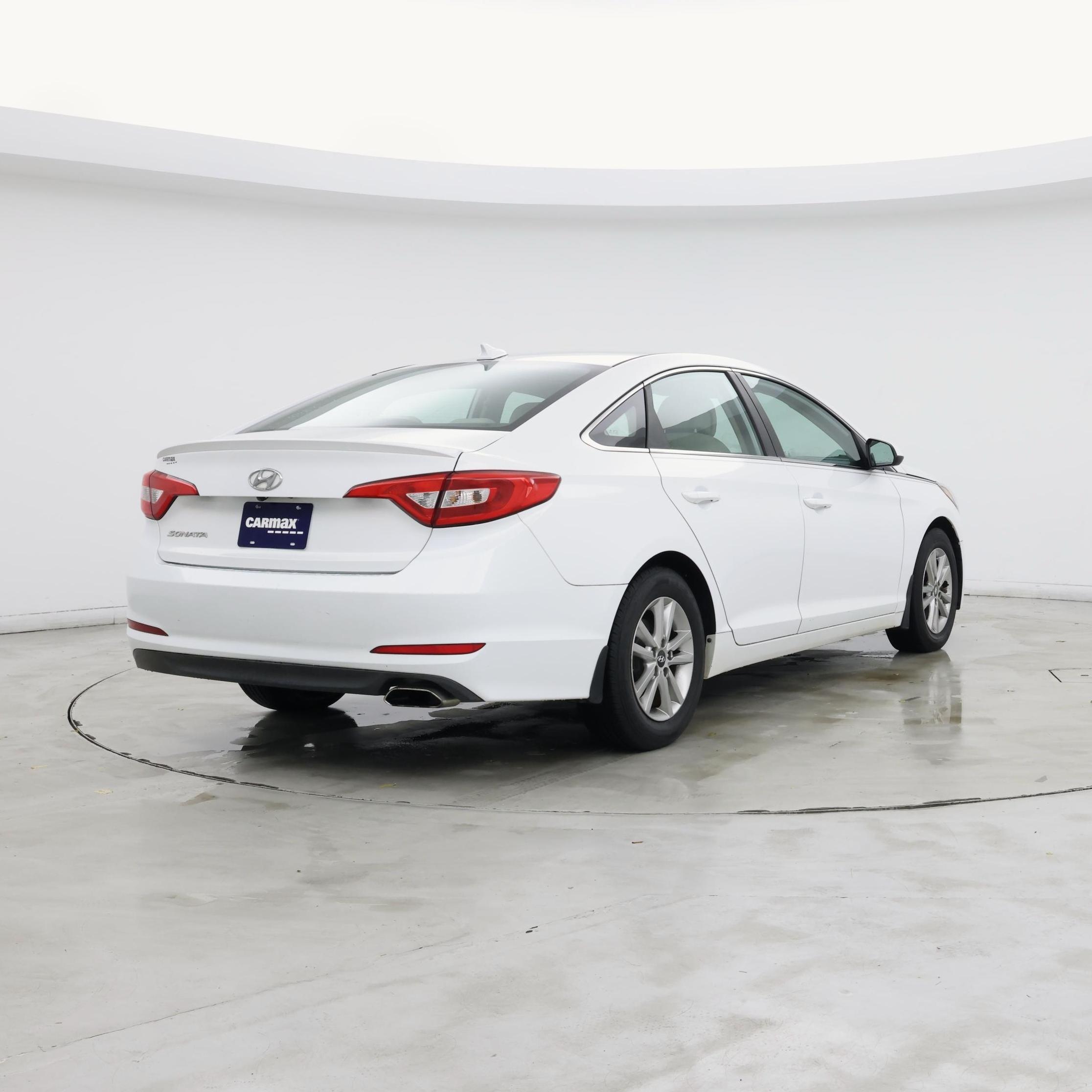 Thumbnail: 2016 Hyundai Sonata - 8