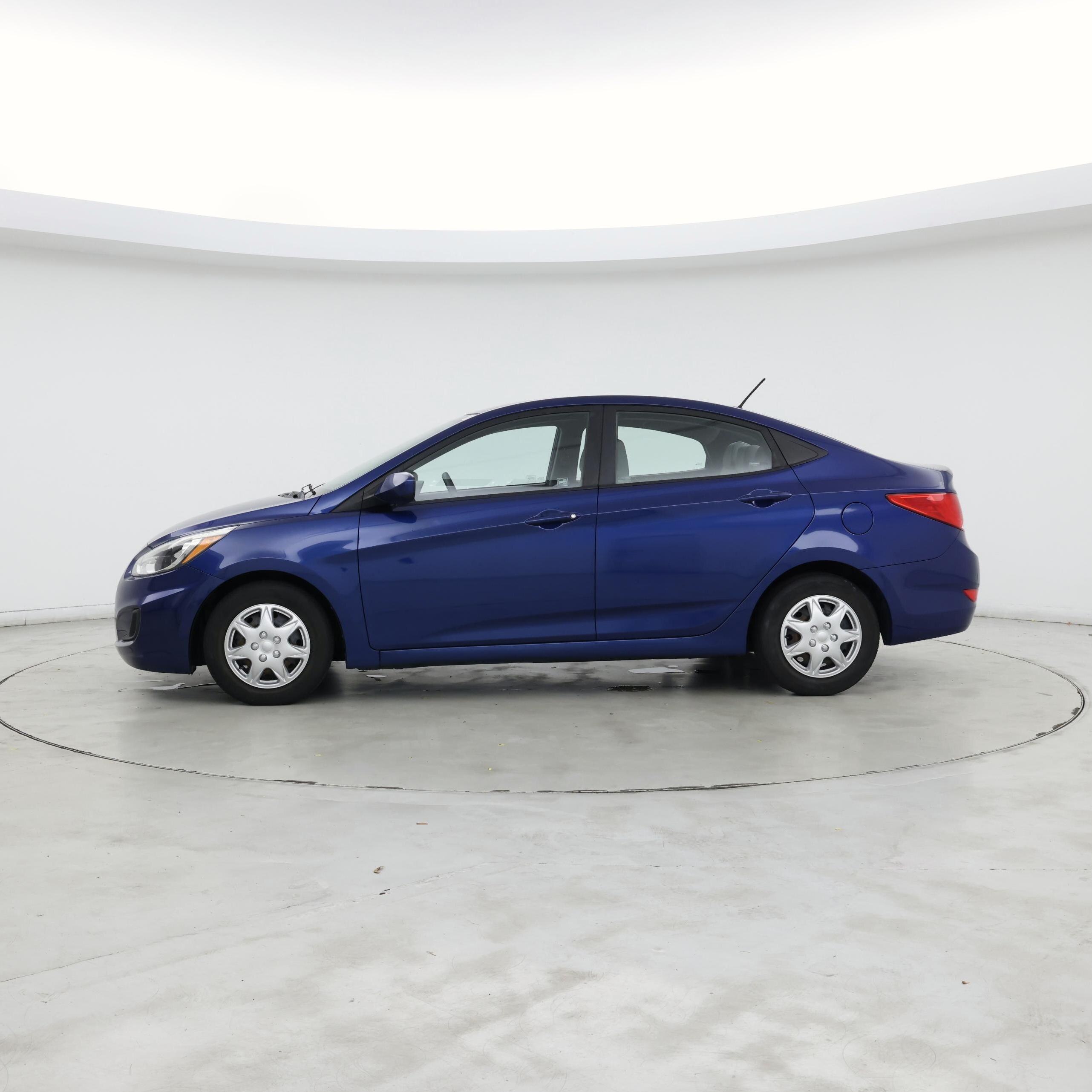 Thumbnail: 2017 Hyundai Accent - 3