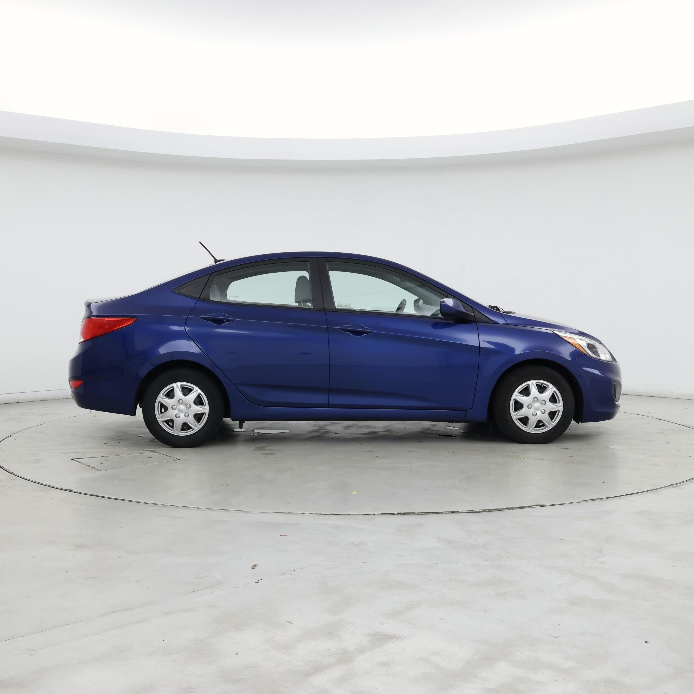 Thumbnail: 2017 Hyundai Accent - 7