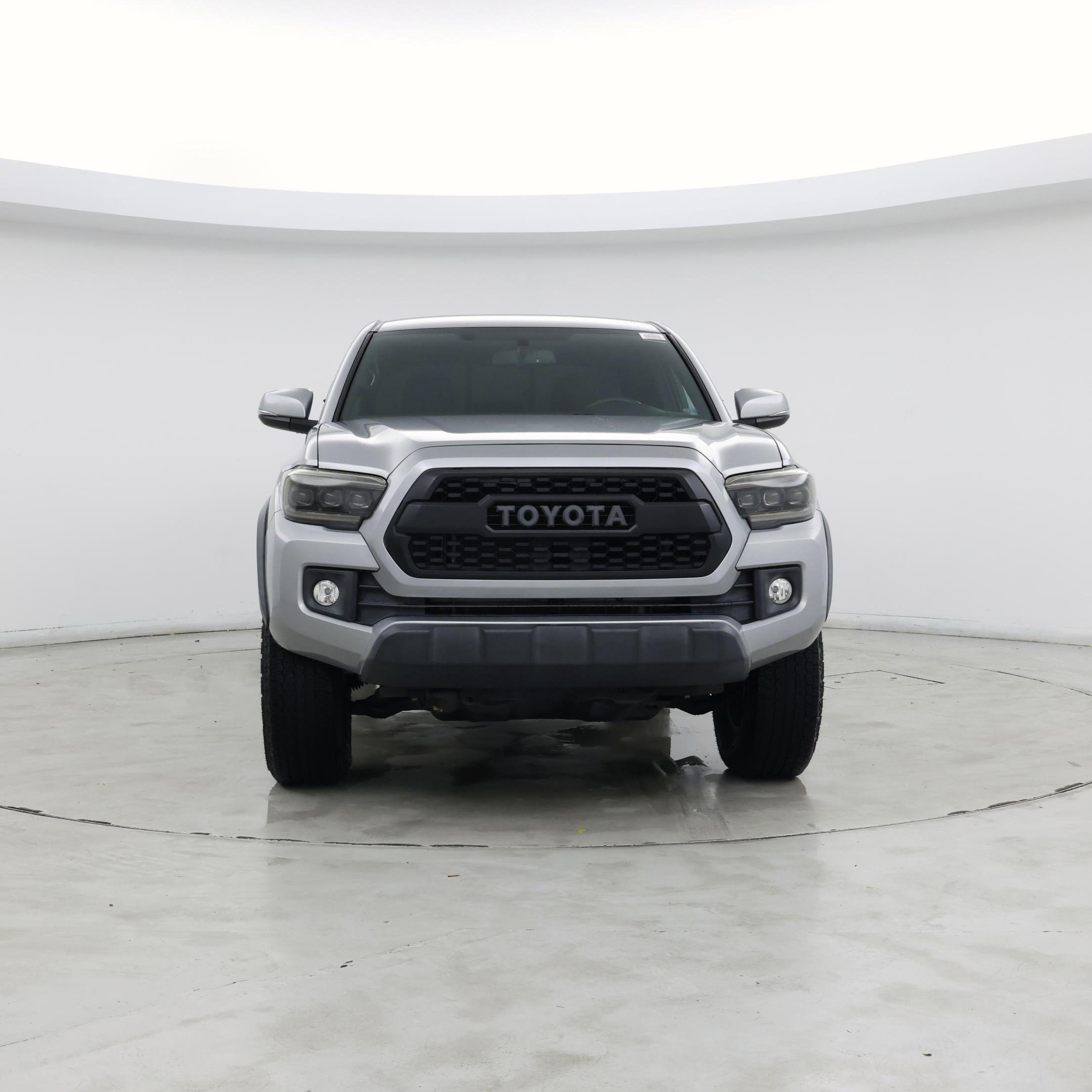 Thumbnail: 2016 Toyota Tacoma - 5
