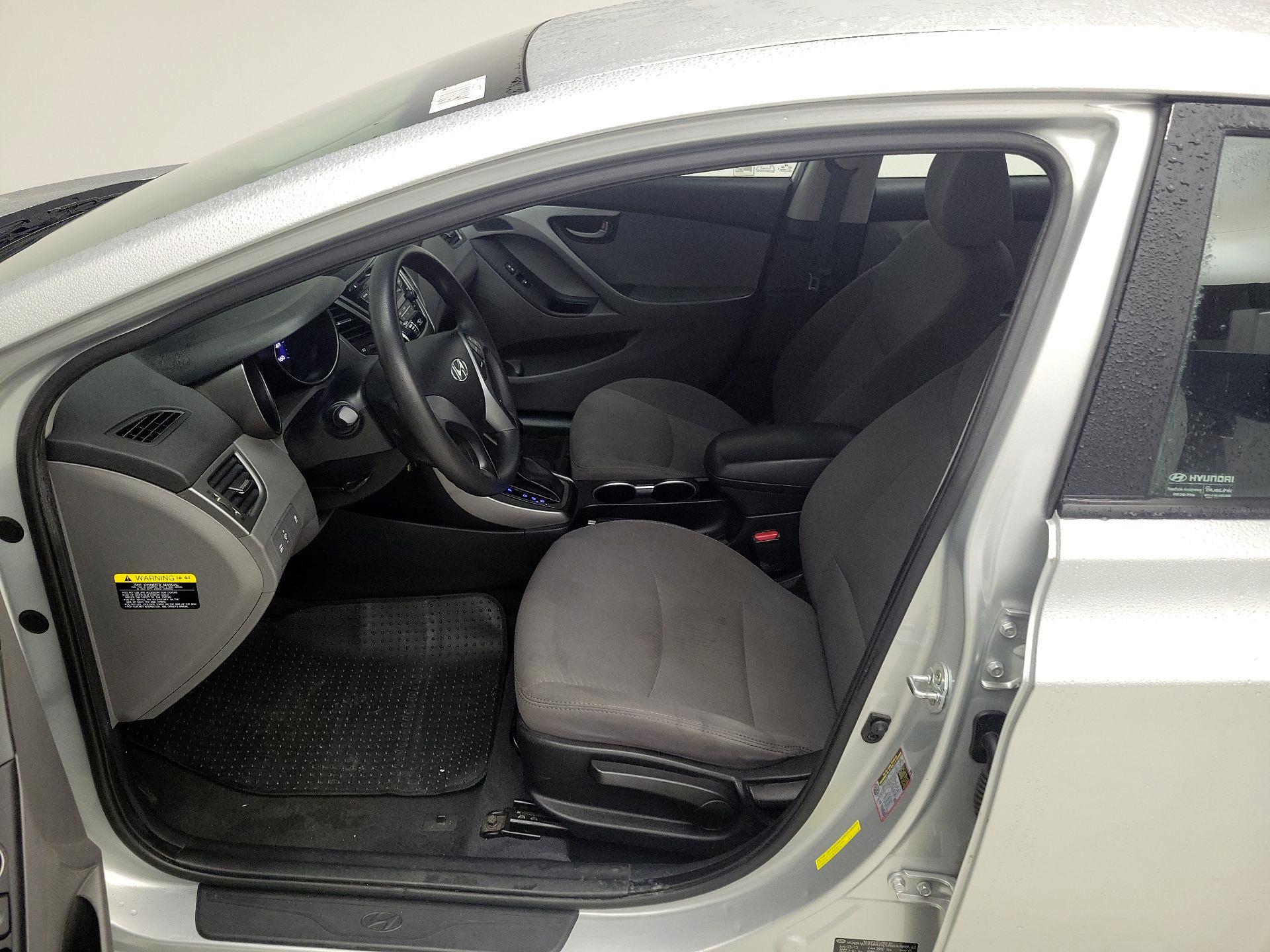 Thumbnail: 2016 Hyundai Elantra - 11