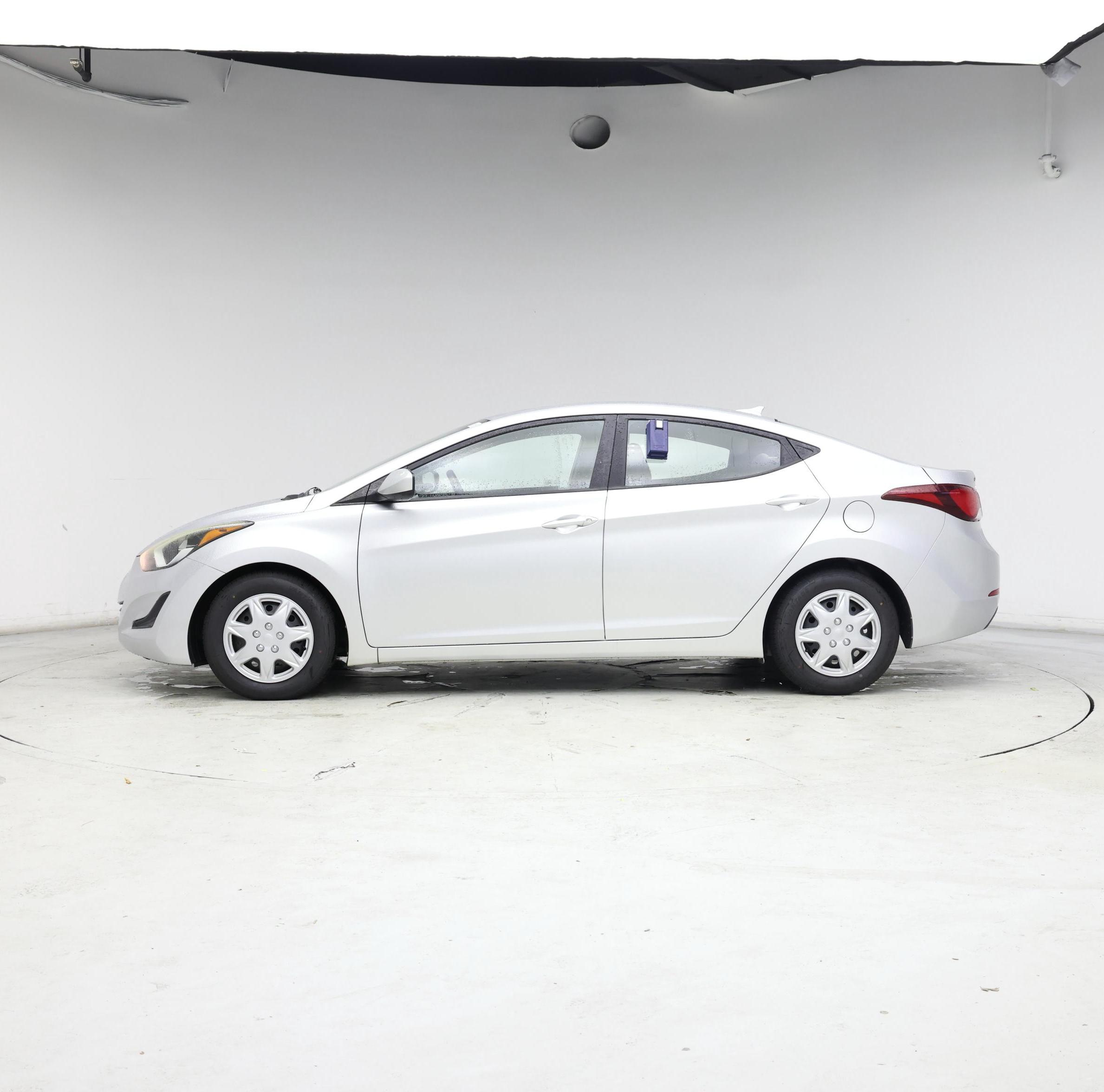 Thumbnail: 2016 Hyundai Elantra - 3