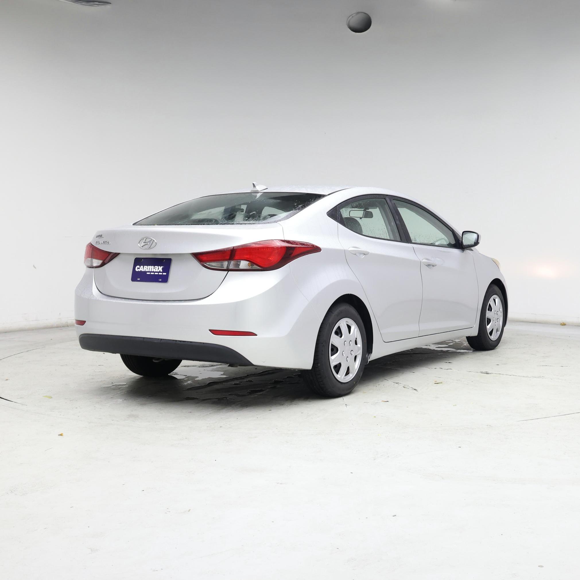 Thumbnail: 2016 Hyundai Elantra - 8