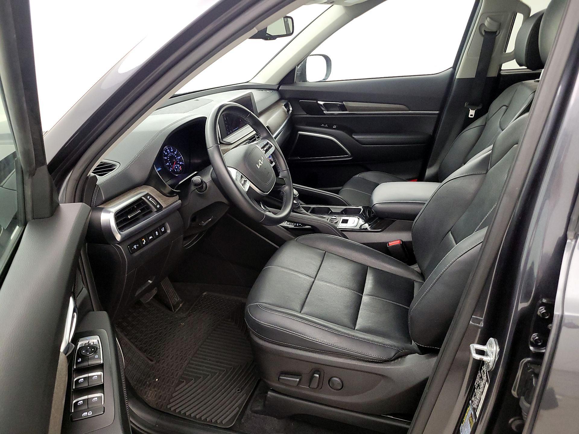 Thumbnail: 2022 Kia Telluride - 11