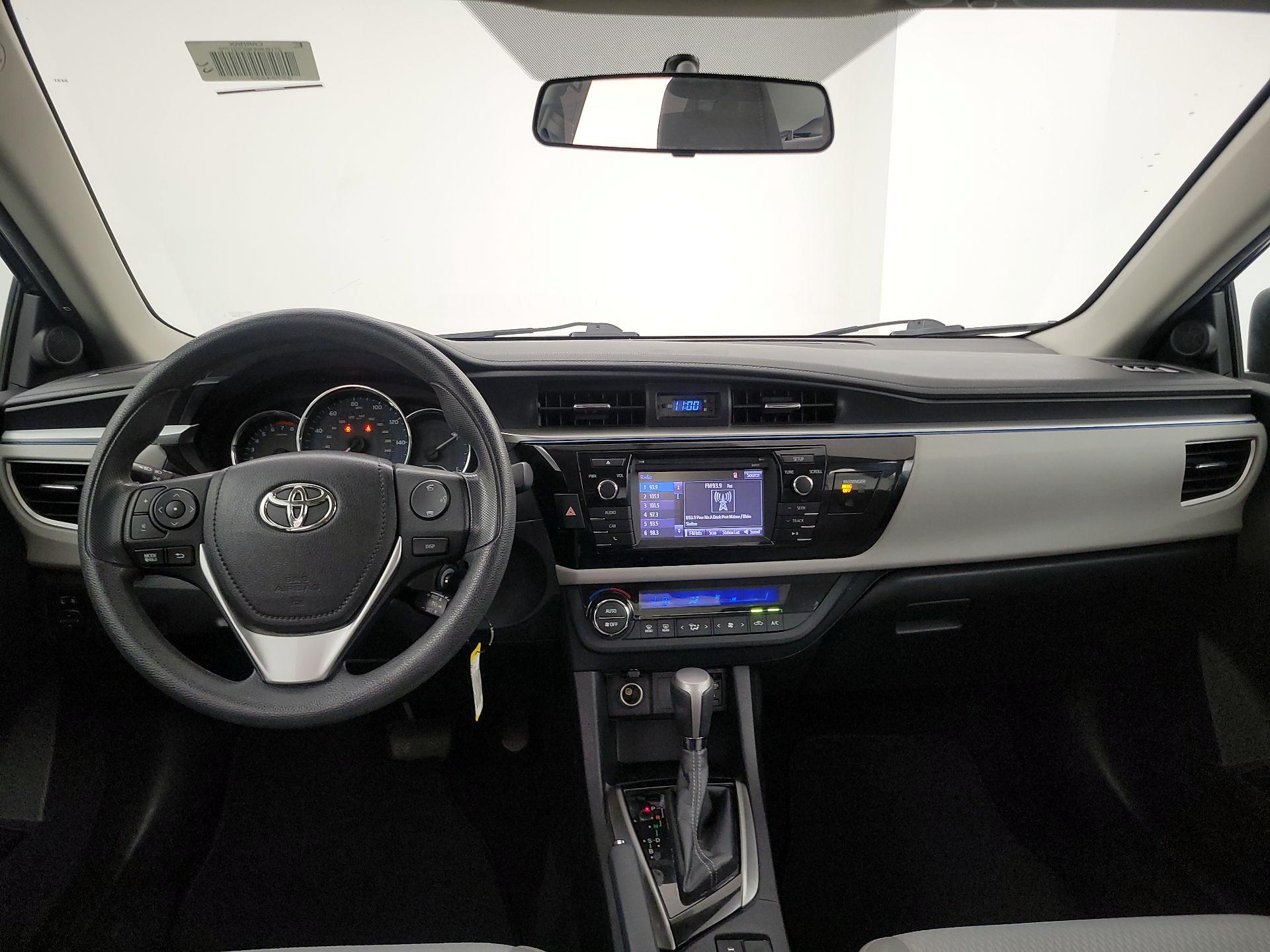 Thumbnail: 2016 Toyota Corolla - 9