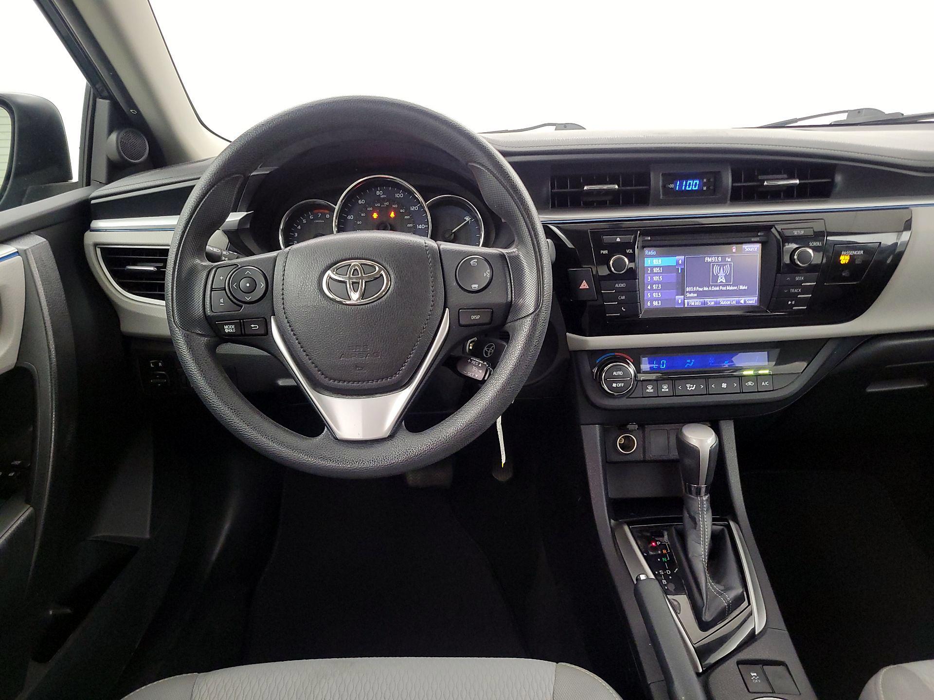 Thumbnail: 2016 Toyota Corolla - 10