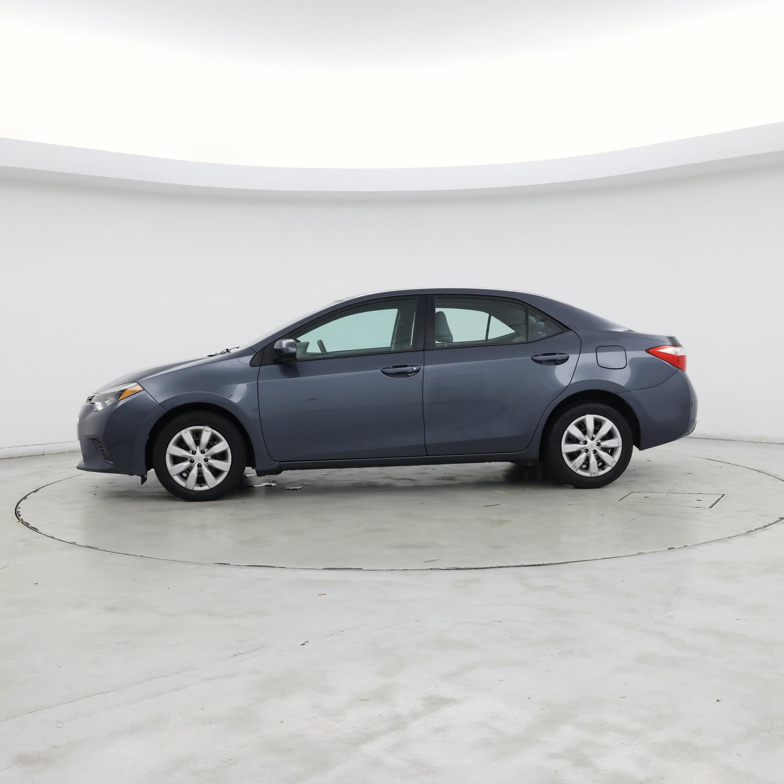 Thumbnail: 2016 Toyota Corolla - 3
