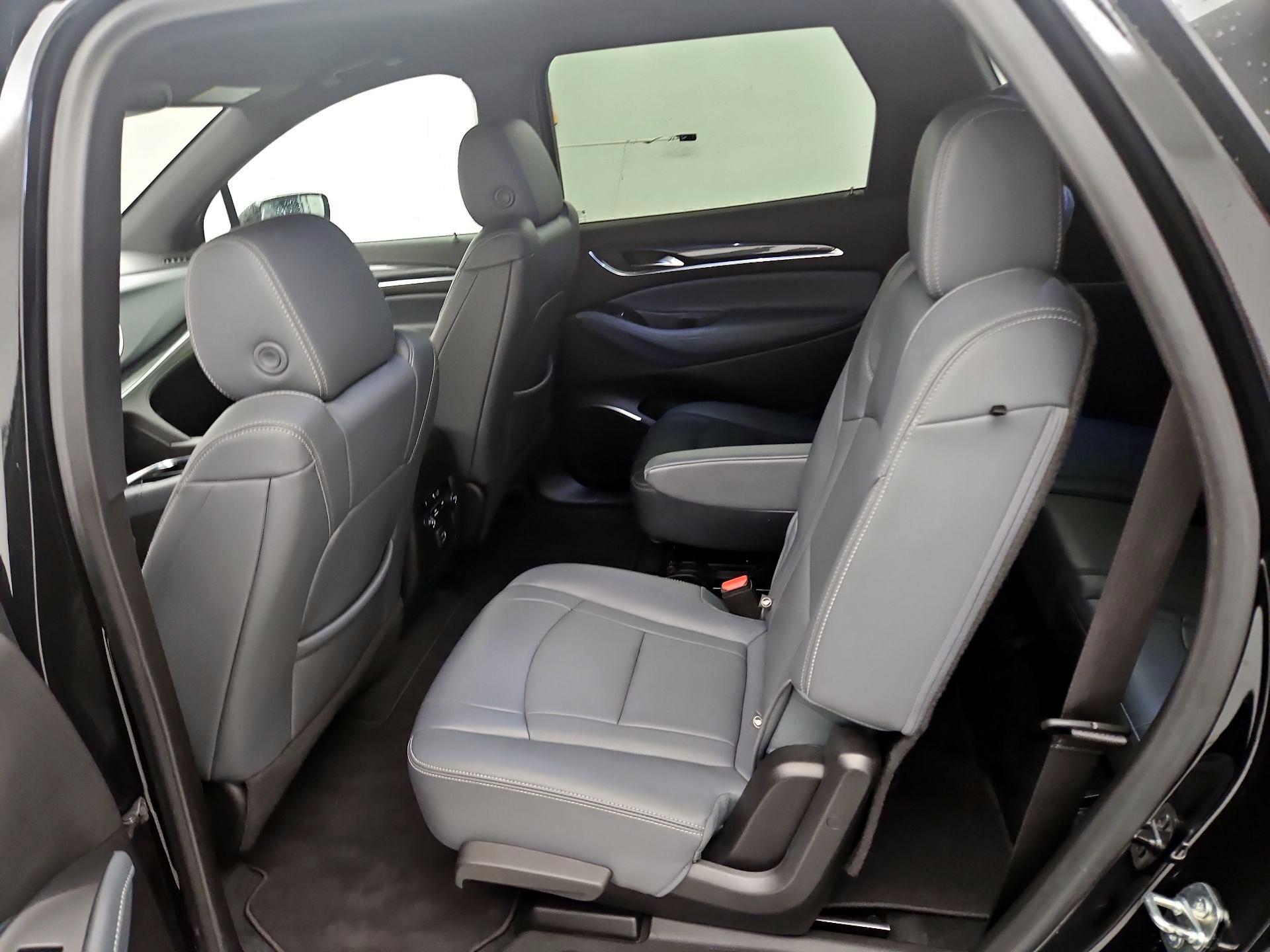 Thumbnail: 2022 Buick Enclave - 20