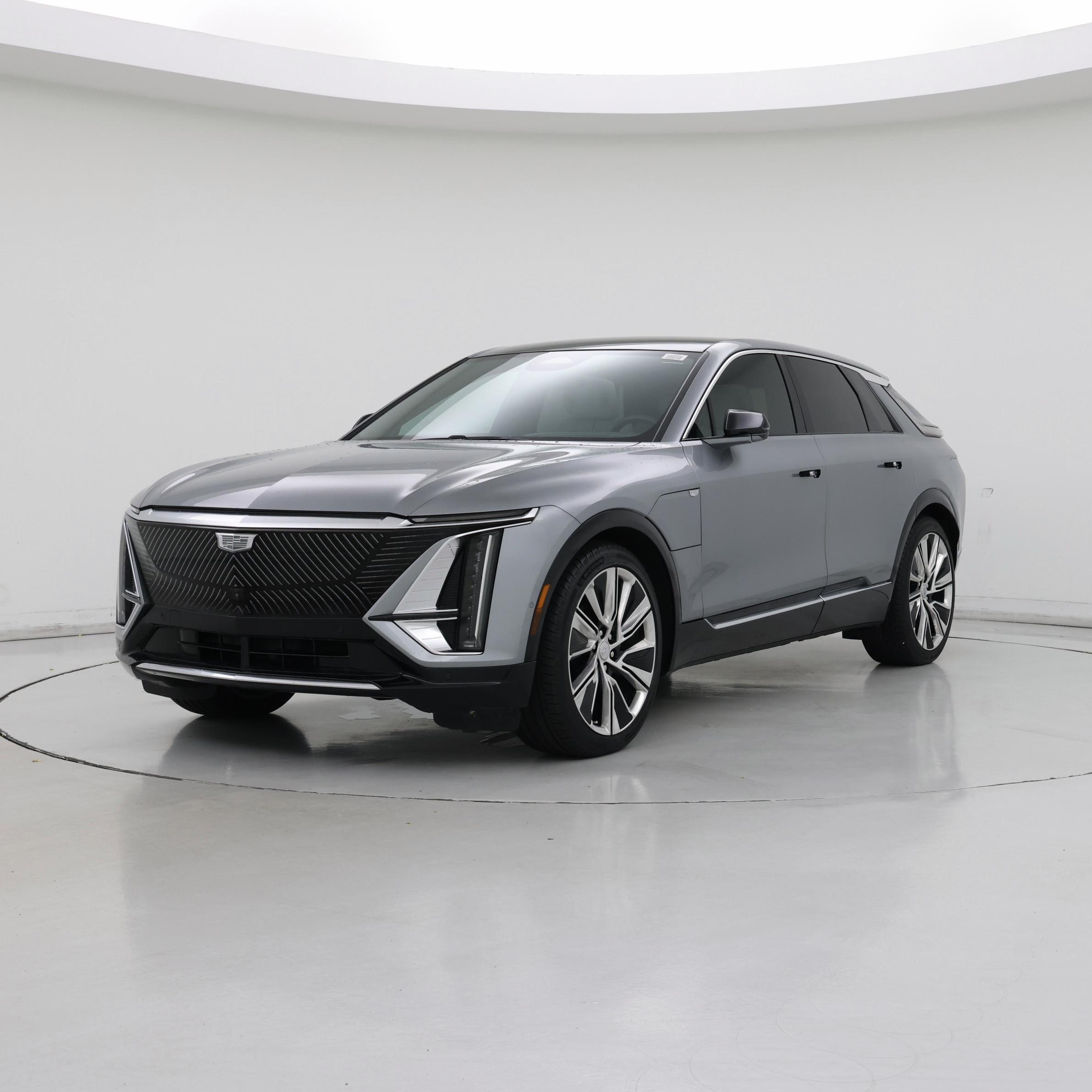 Thumbnail: 2024 Cadillac Lyriq - 4