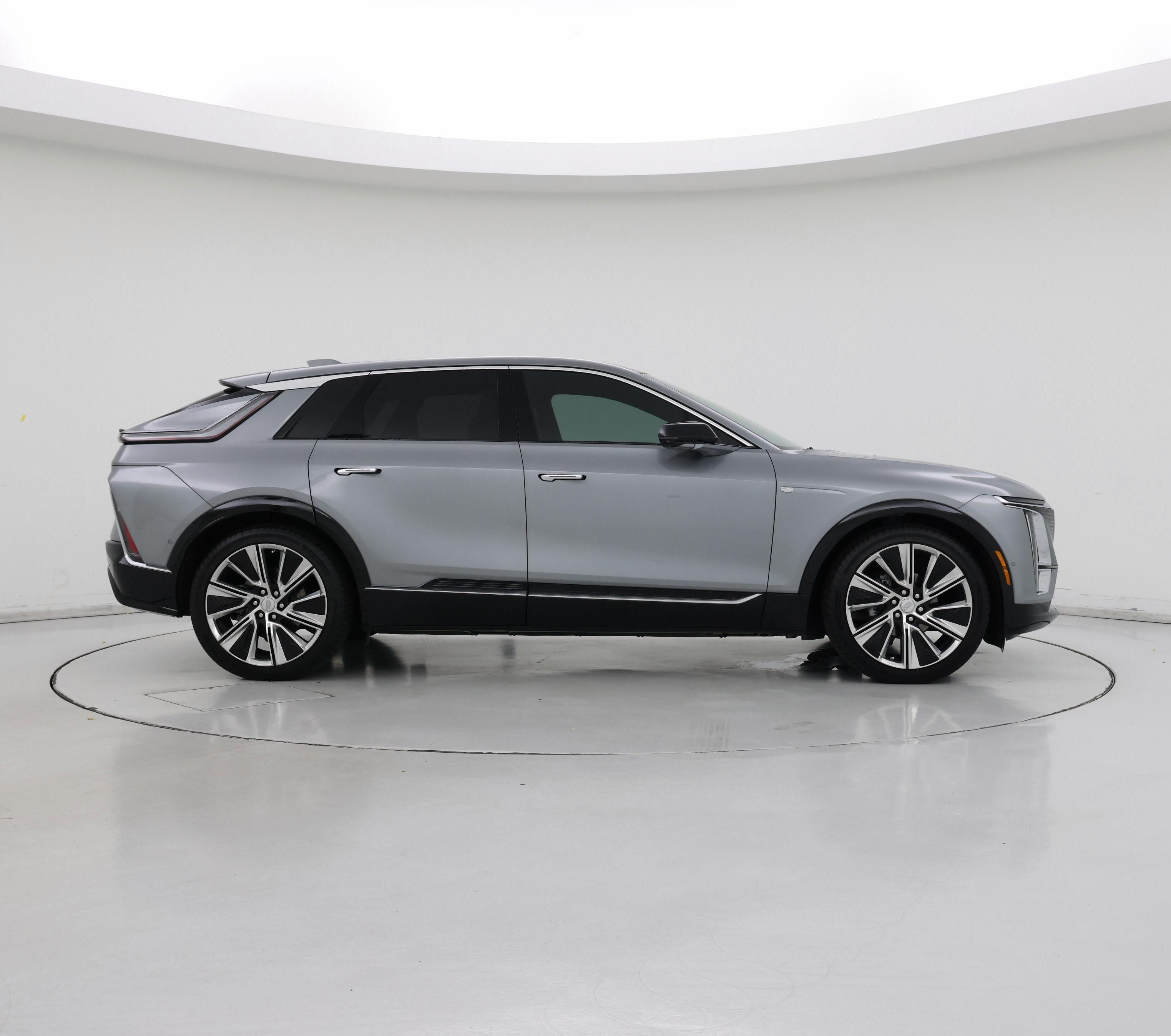 Thumbnail: 2024 Cadillac Lyriq - 7