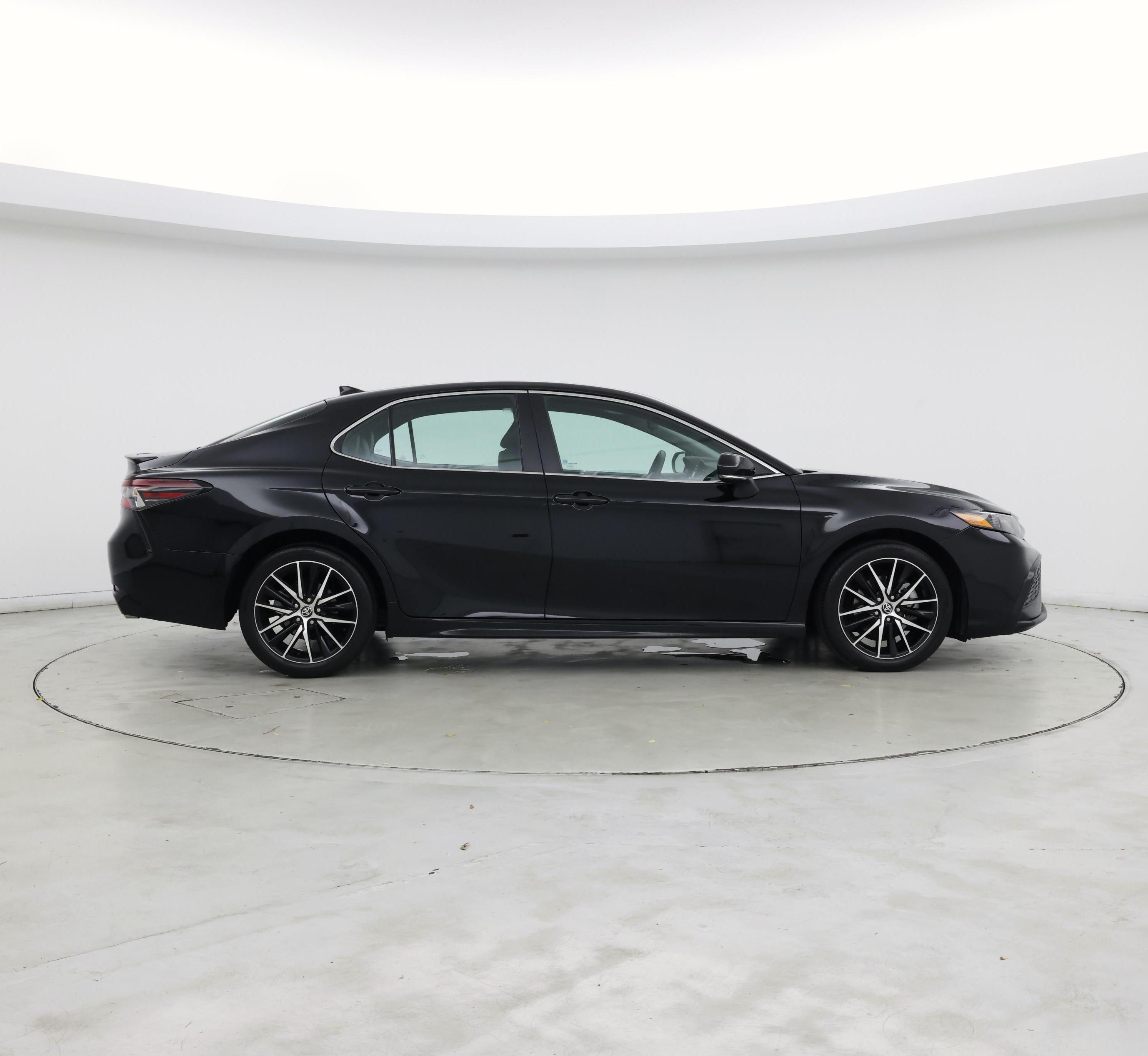 Thumbnail: 2023 Toyota Camry - 7