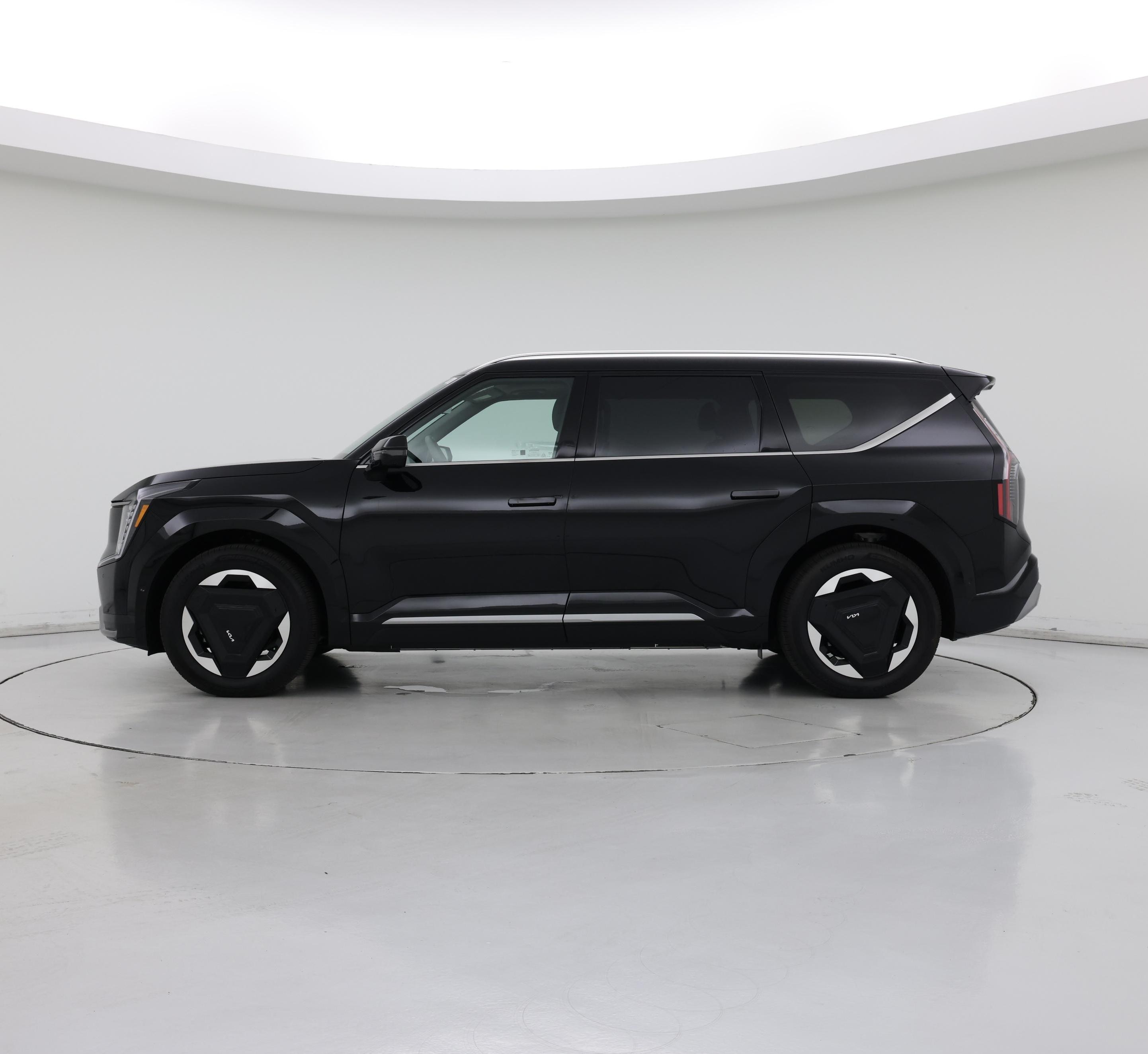 Thumbnail: 2025 Kia EV9 - 3