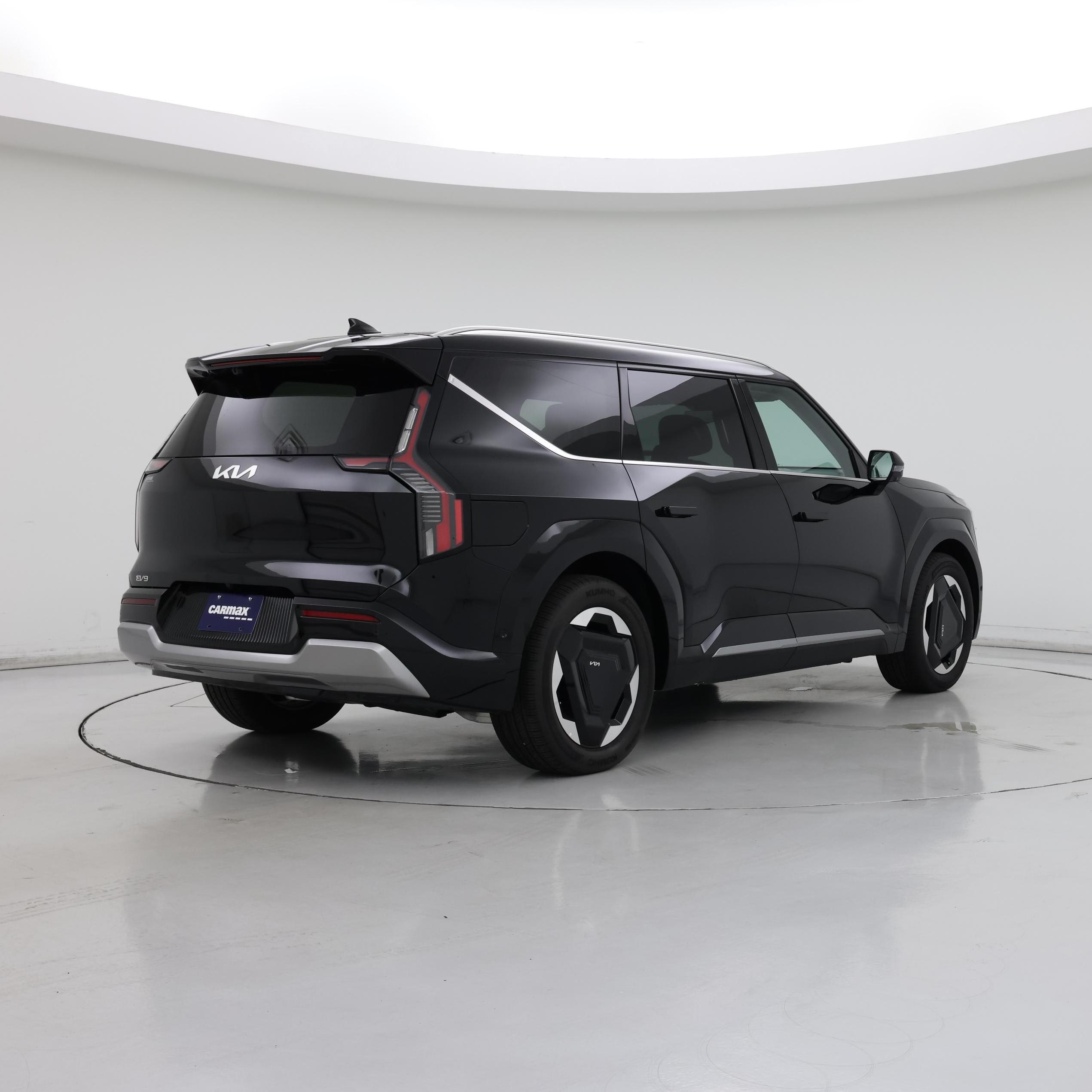 Thumbnail: 2025 Kia EV9 - 8