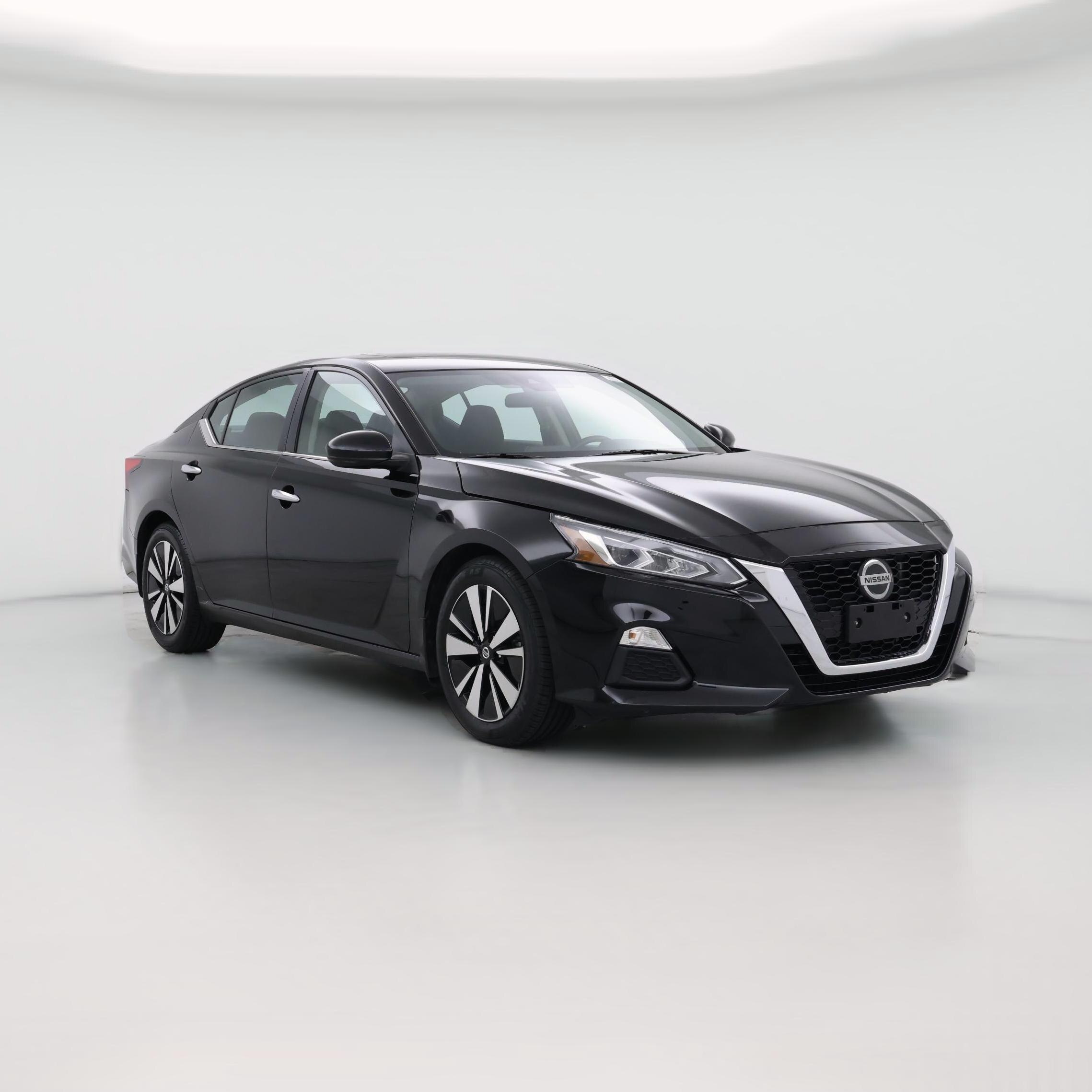 Thumbnail: 2022 Nissan Altima - 1