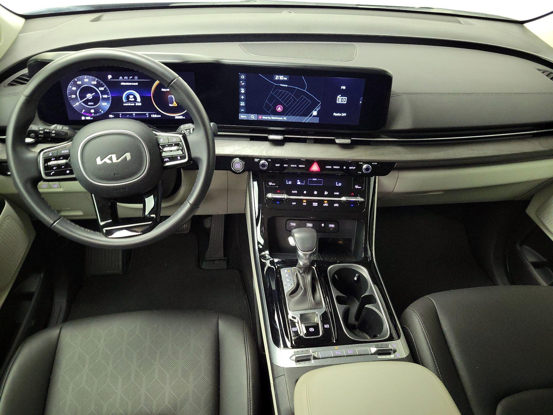 Thumbnail: 2024 Kia Carnival - 9