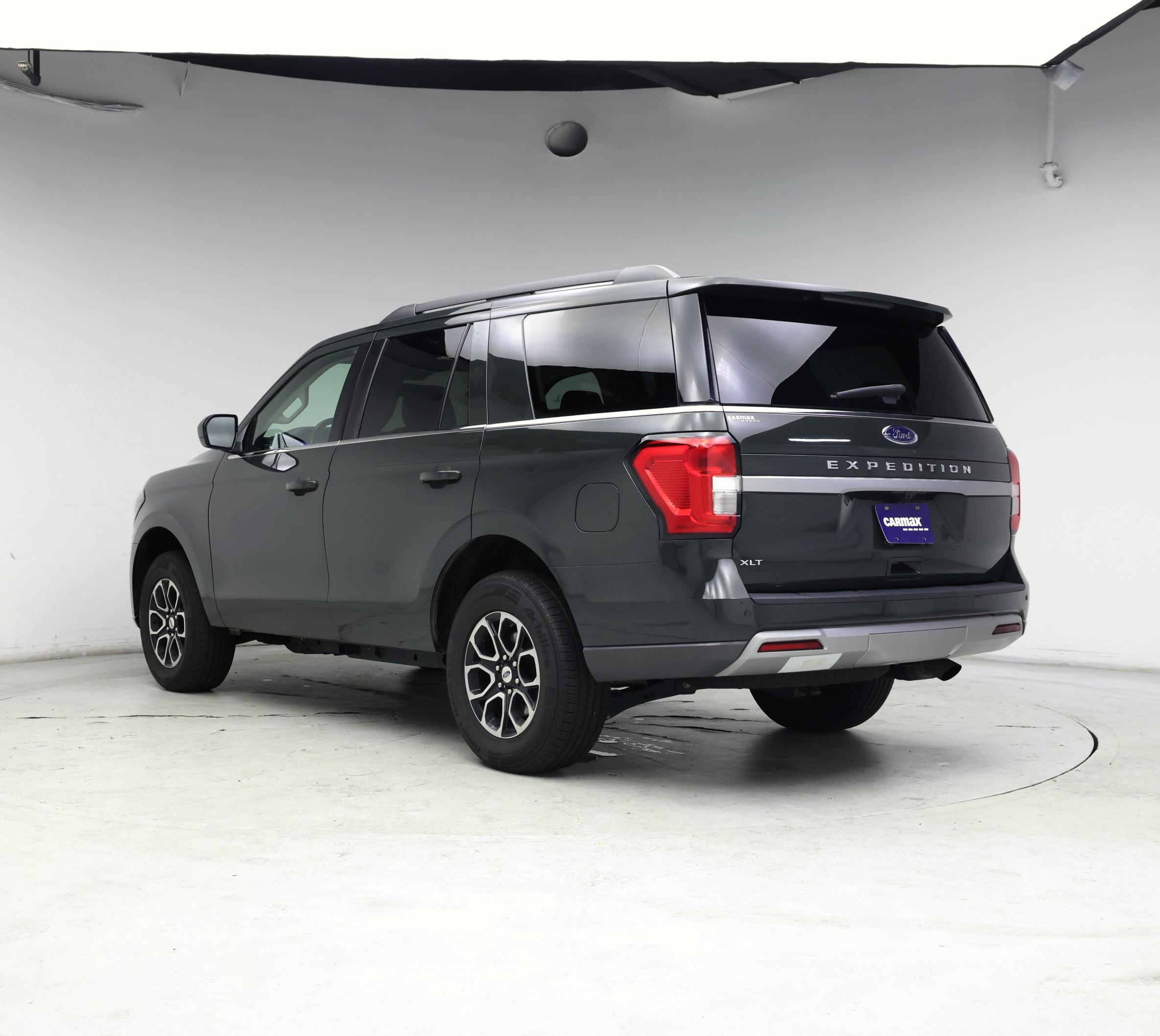 Thumbnail: 2024 Kia Carnival - 2