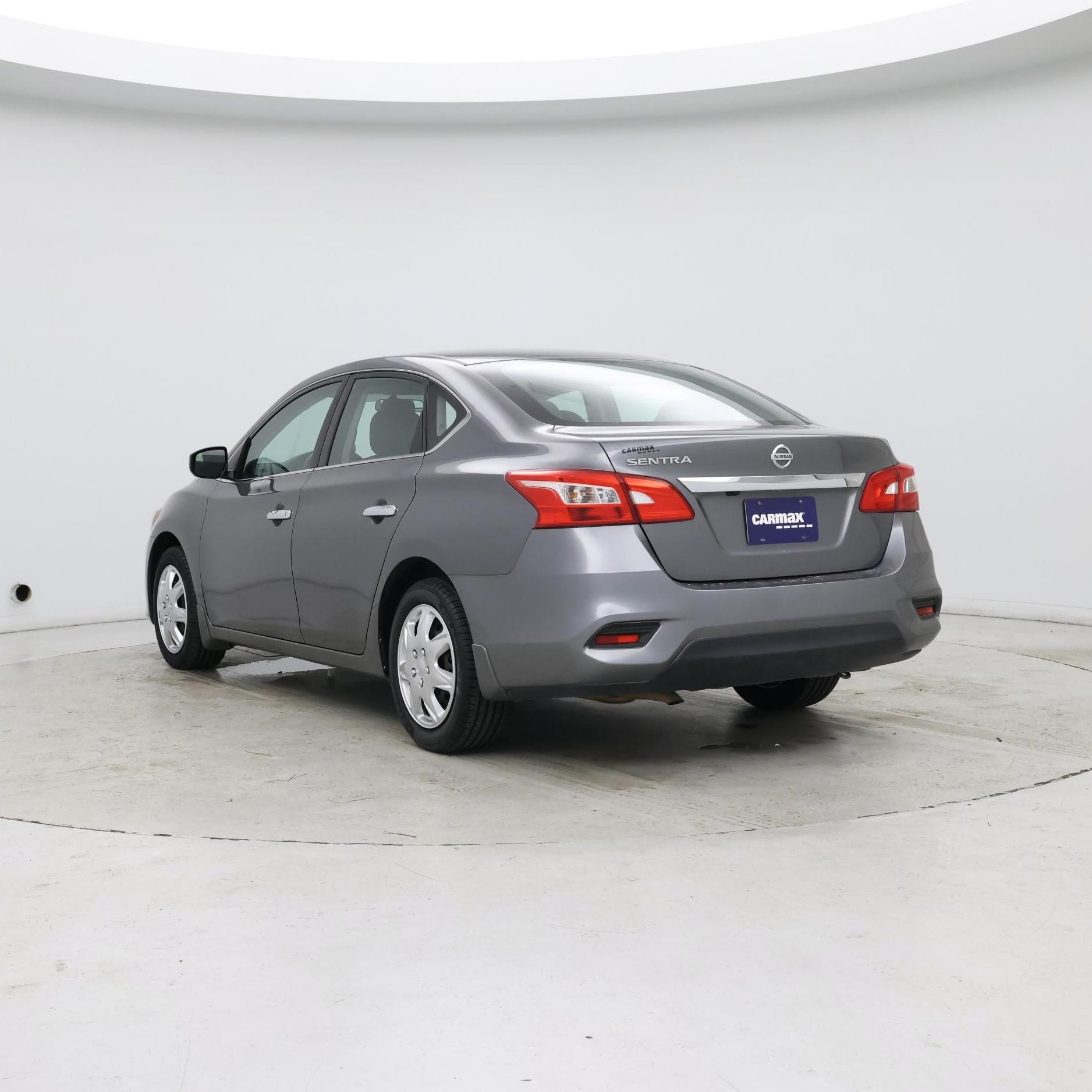 Thumbnail: 2018 Nissan Sentra - 2