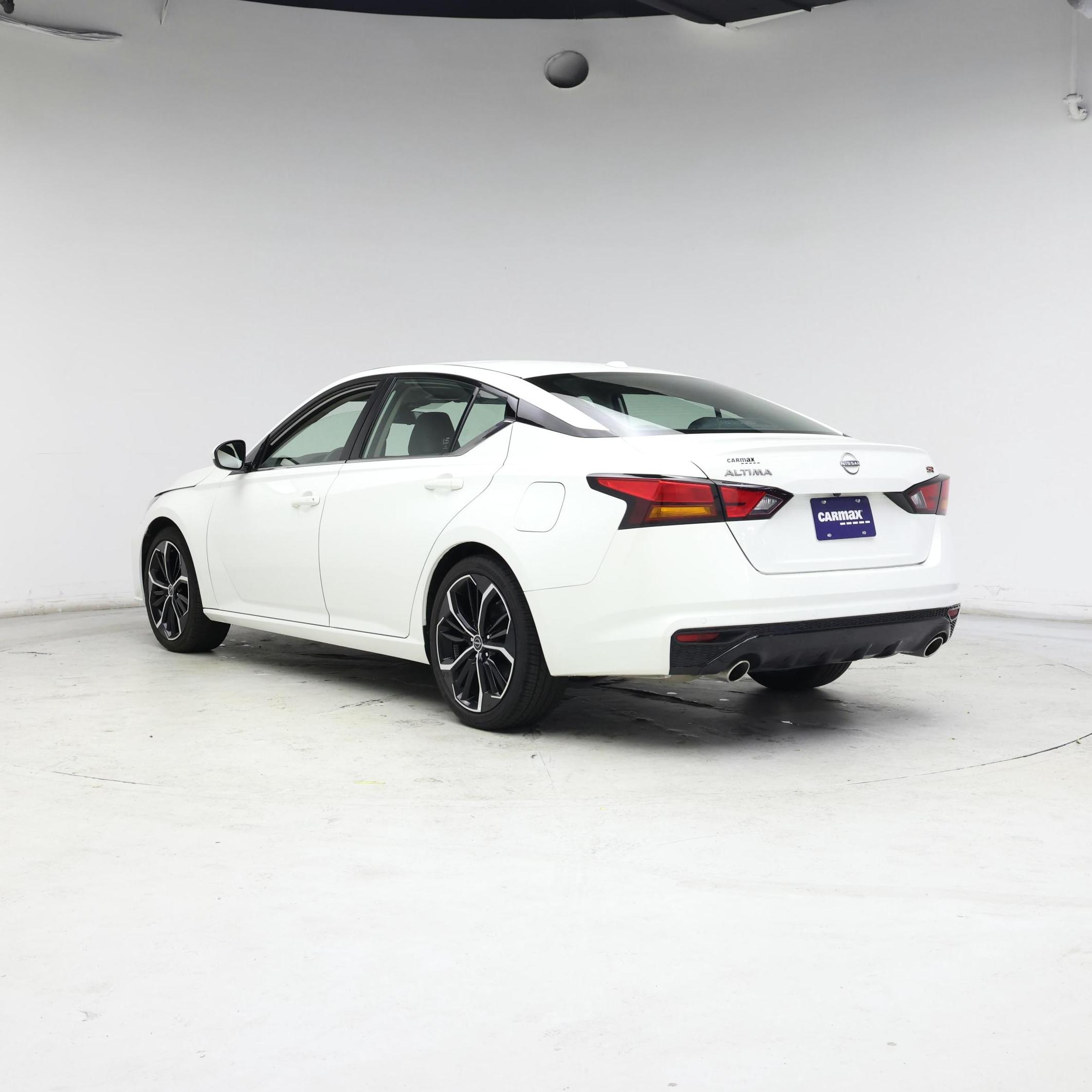 Thumbnail: 2024 Nissan Altima - 2