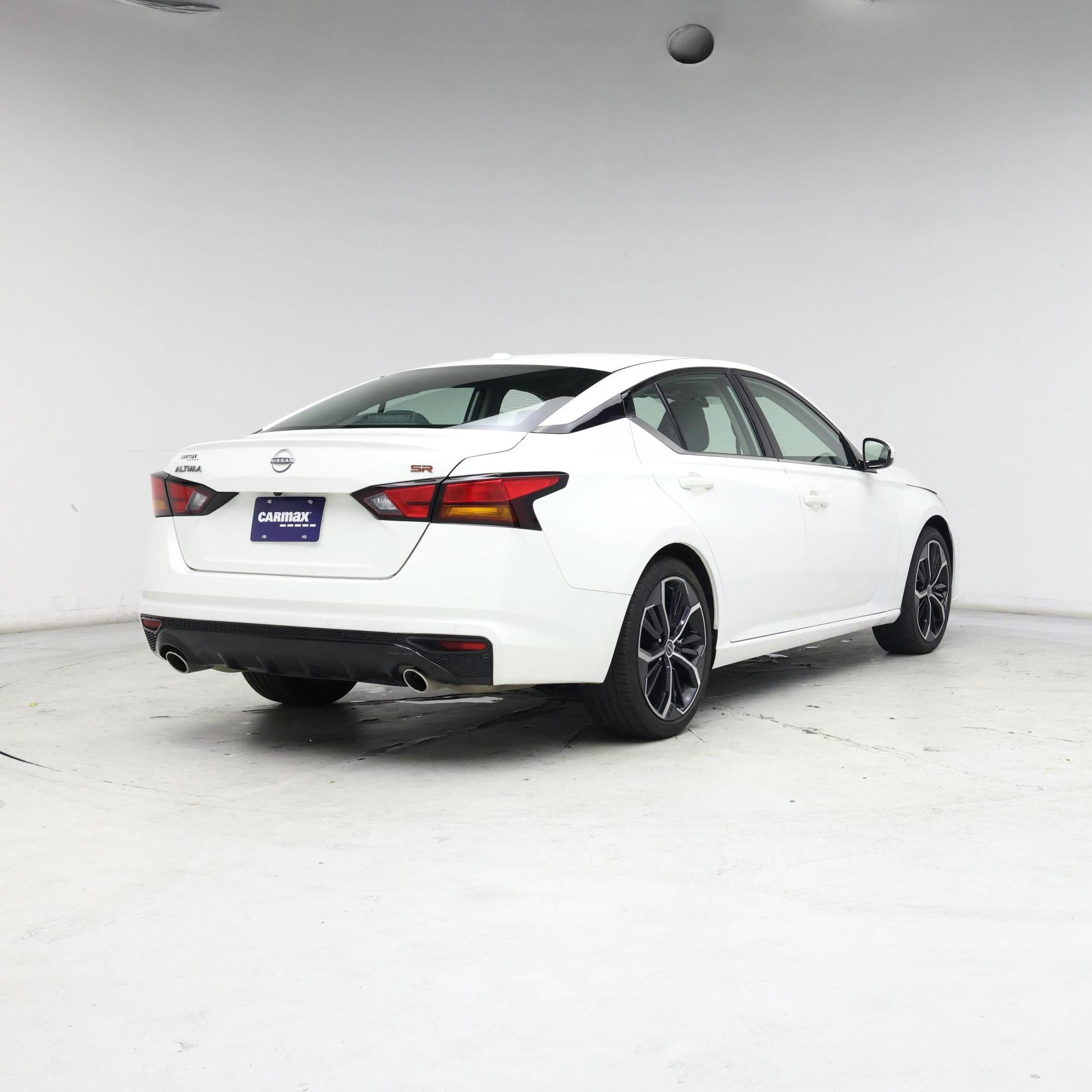 Thumbnail: 2024 Nissan Altima - 8