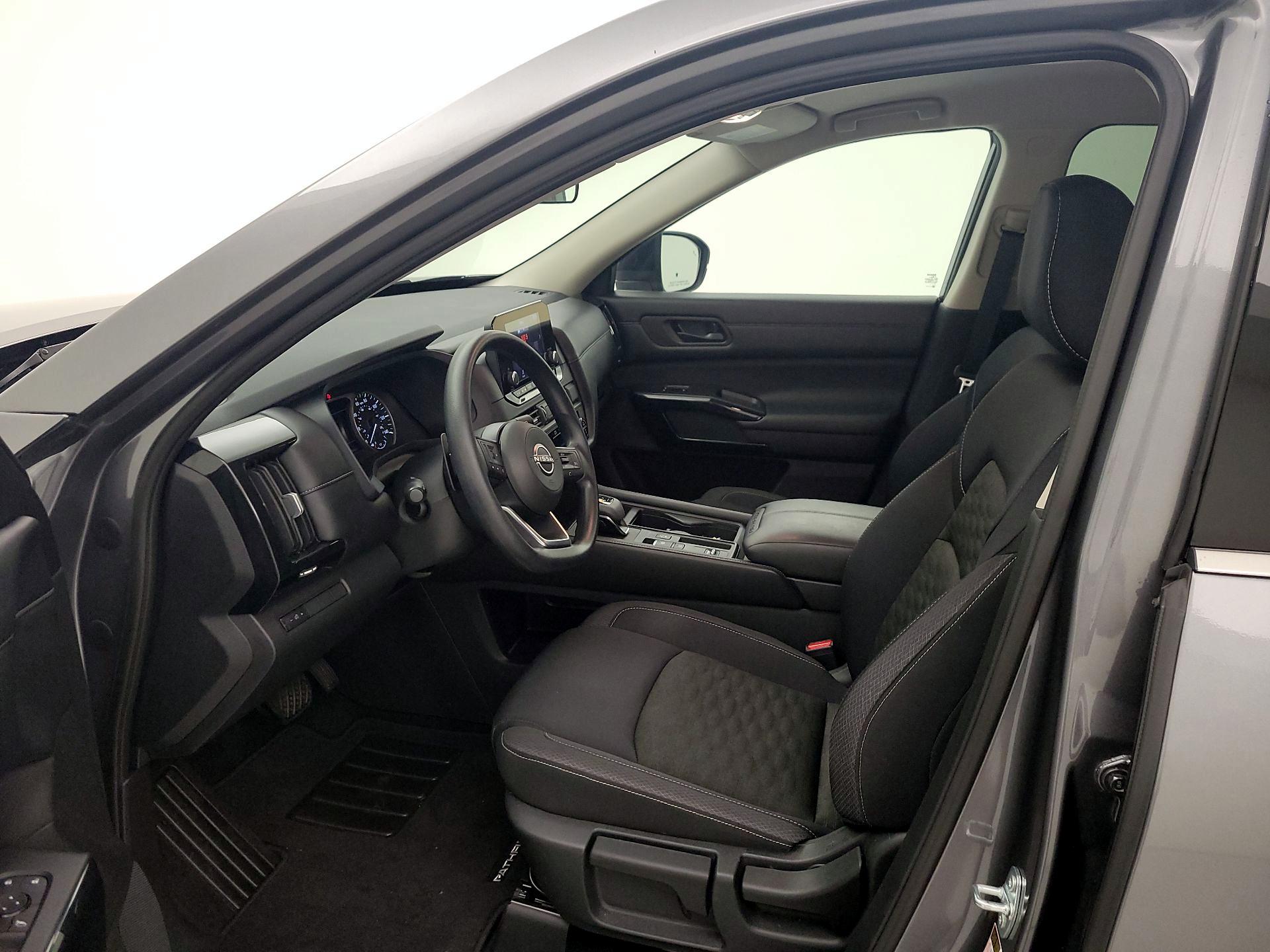 Thumbnail: 2024 Nissan Pathfinder - 11