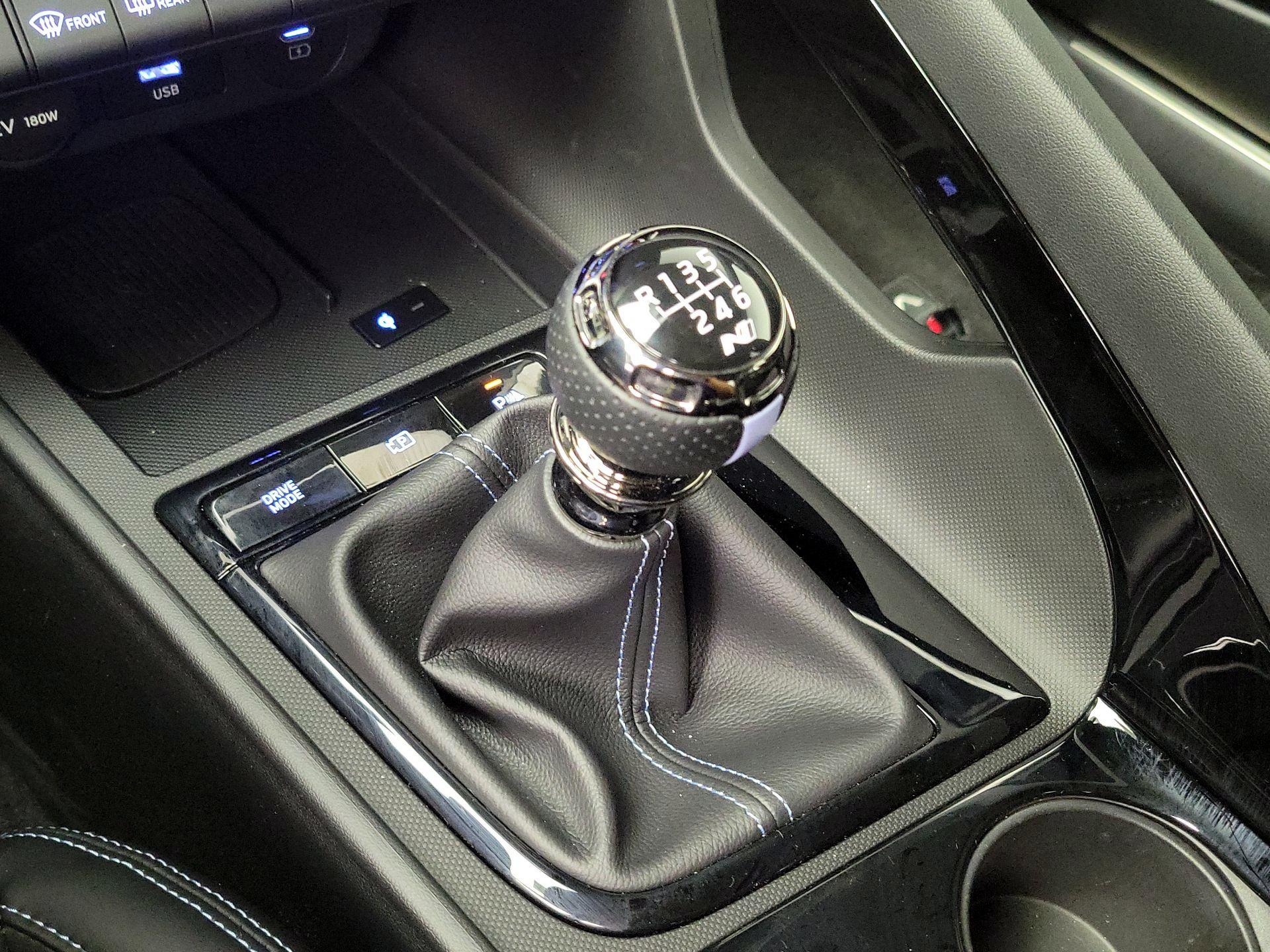 Thumbnail: 2025 Hyundai Elantra - 17