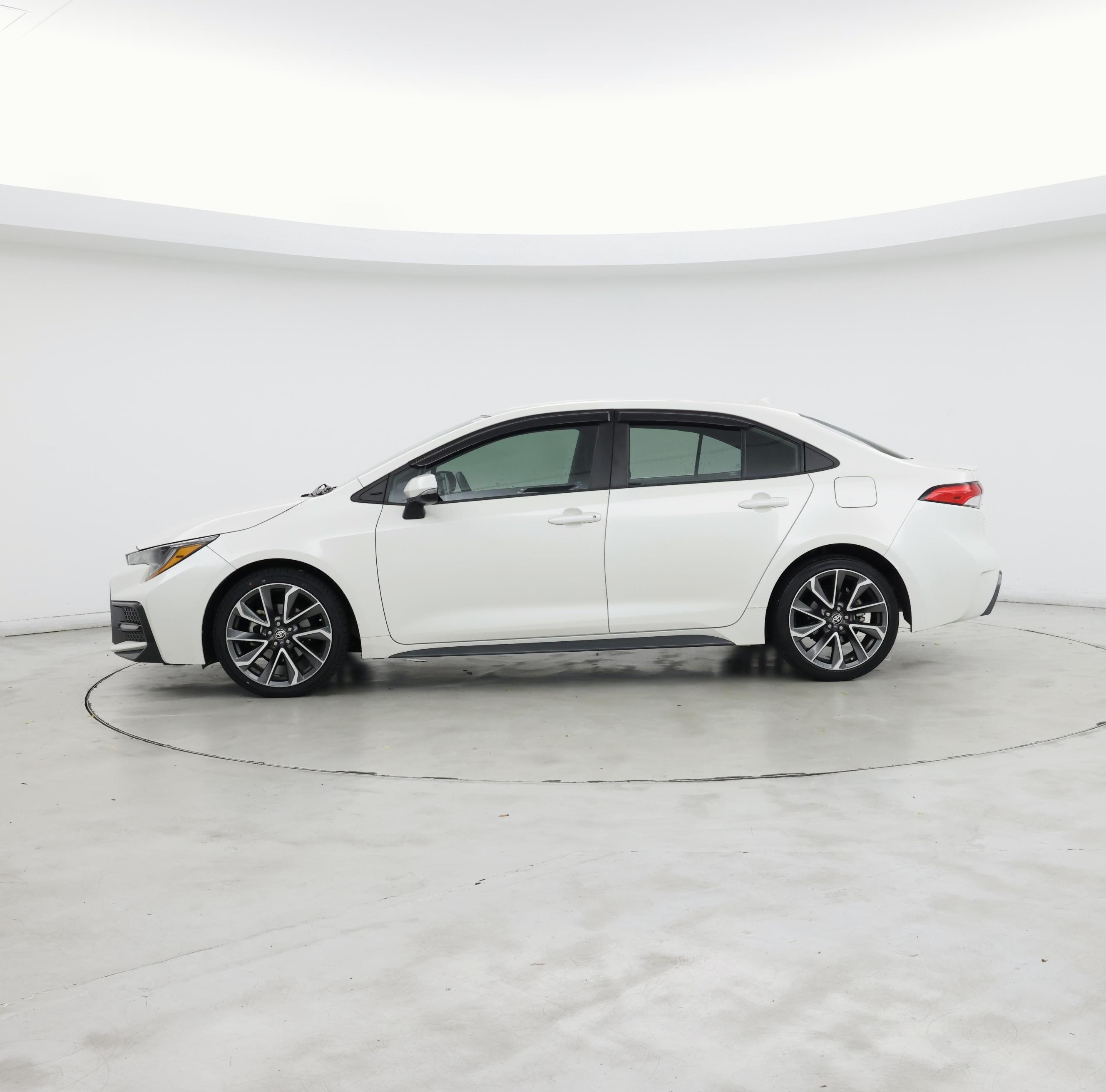 Thumbnail: 2021 Toyota Corolla - 3