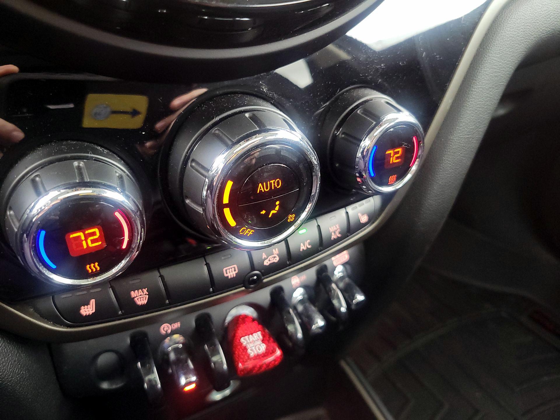 Thumbnail: 2019 MINI Cooper Countryman - 16