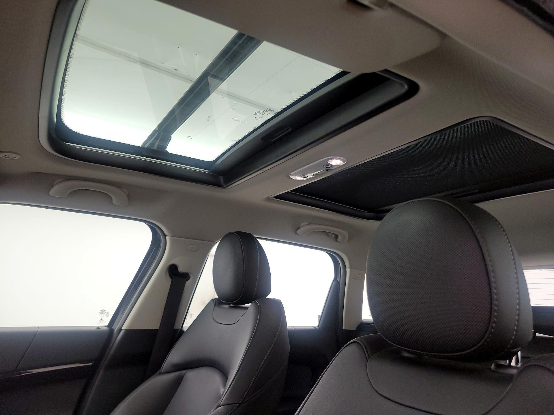 Thumbnail: 2019 MINI Cooper Countryman - 19