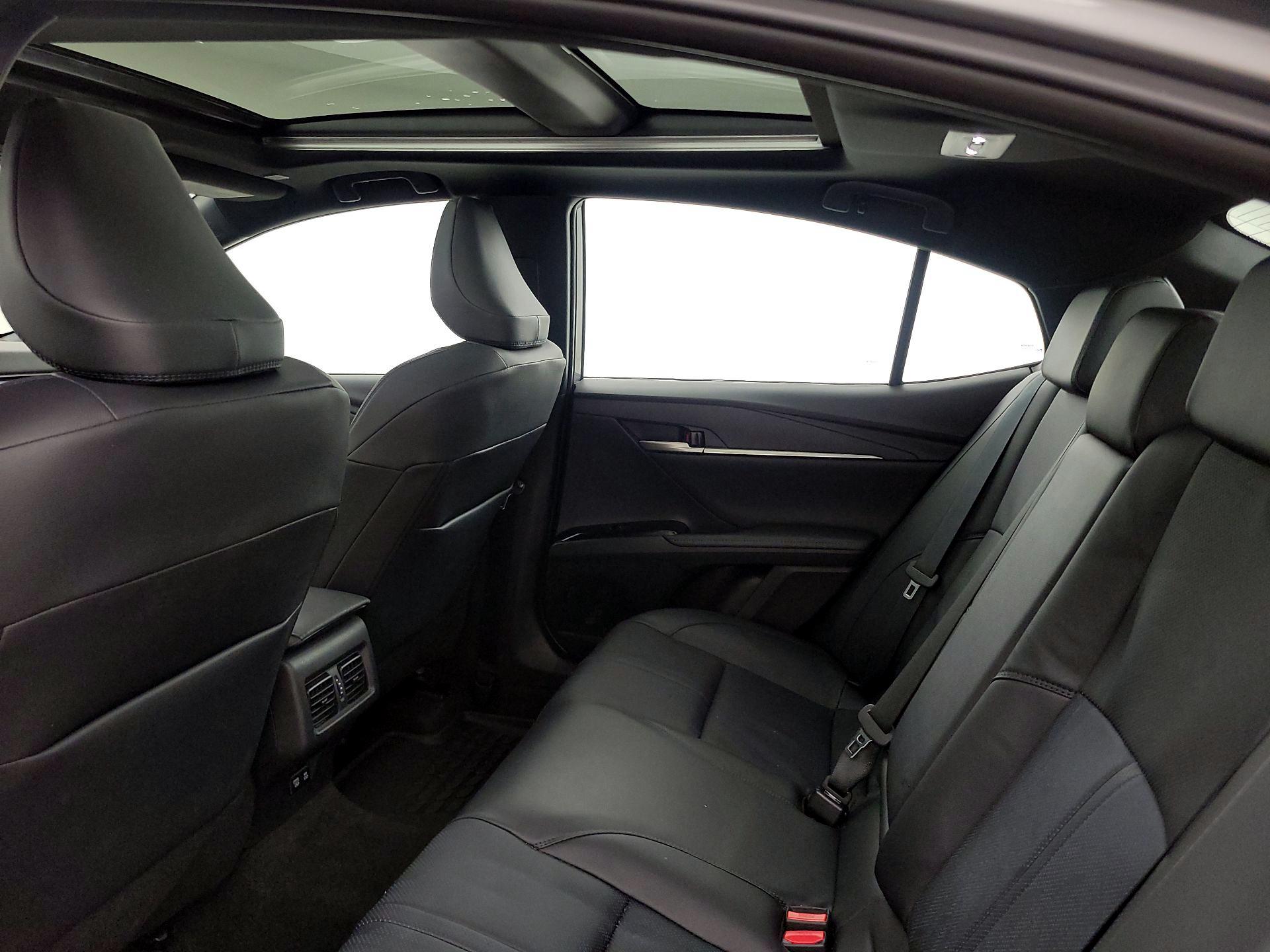 Thumbnail: 2025 Toyota Camry - 19