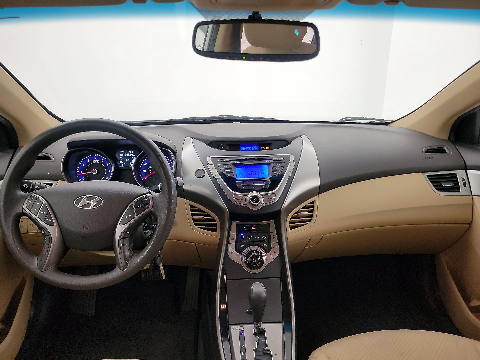 Thumbnail: 2013 Hyundai Elantra - 9