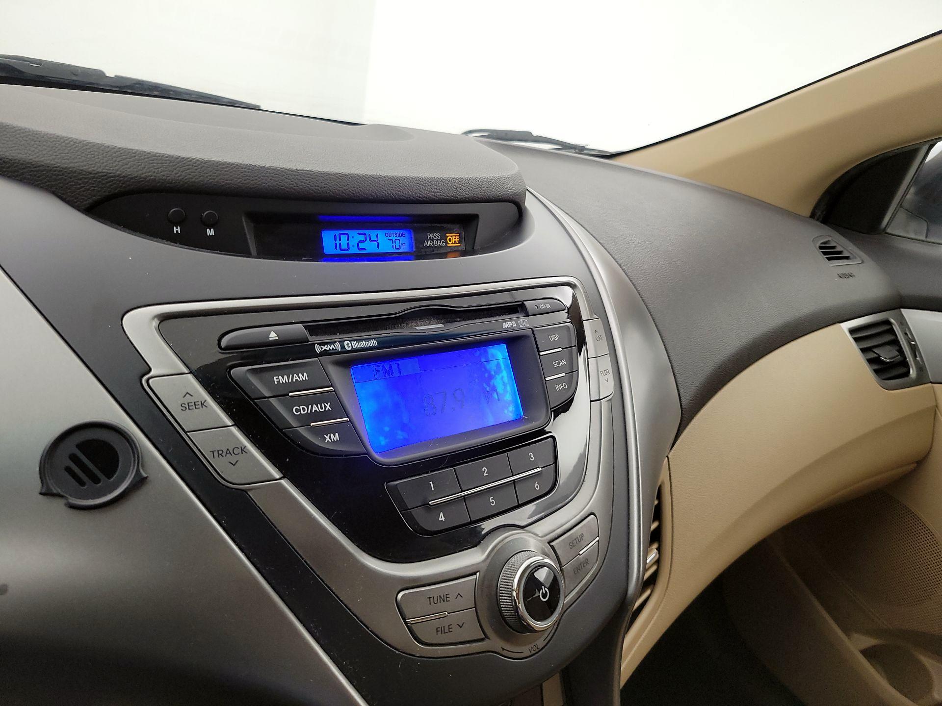 Thumbnail: 2013 Hyundai Elantra - 14