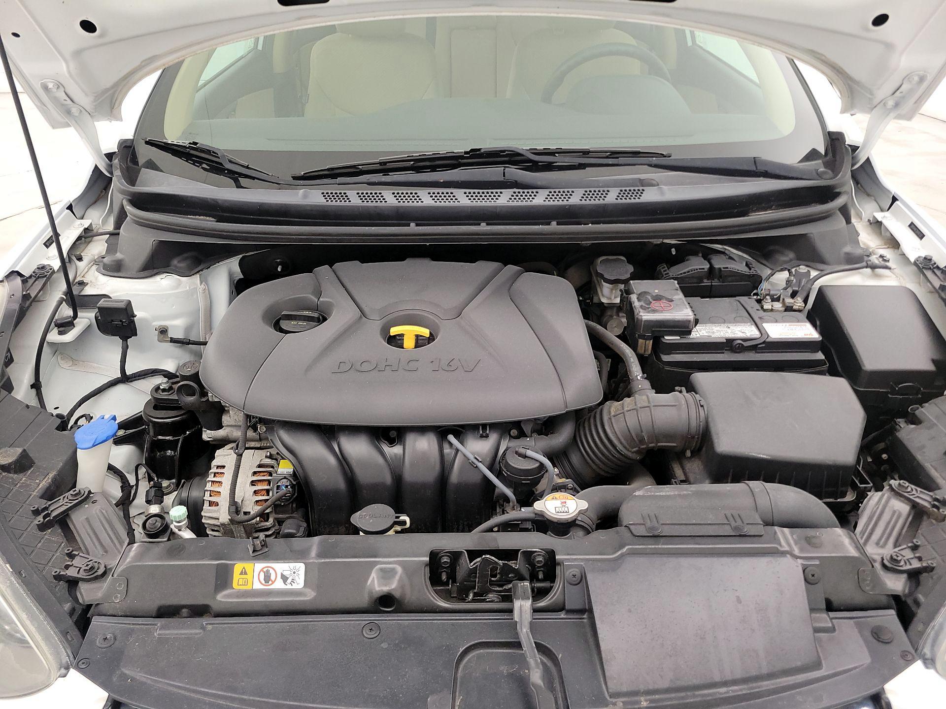 Thumbnail: 2013 Hyundai Elantra - 20