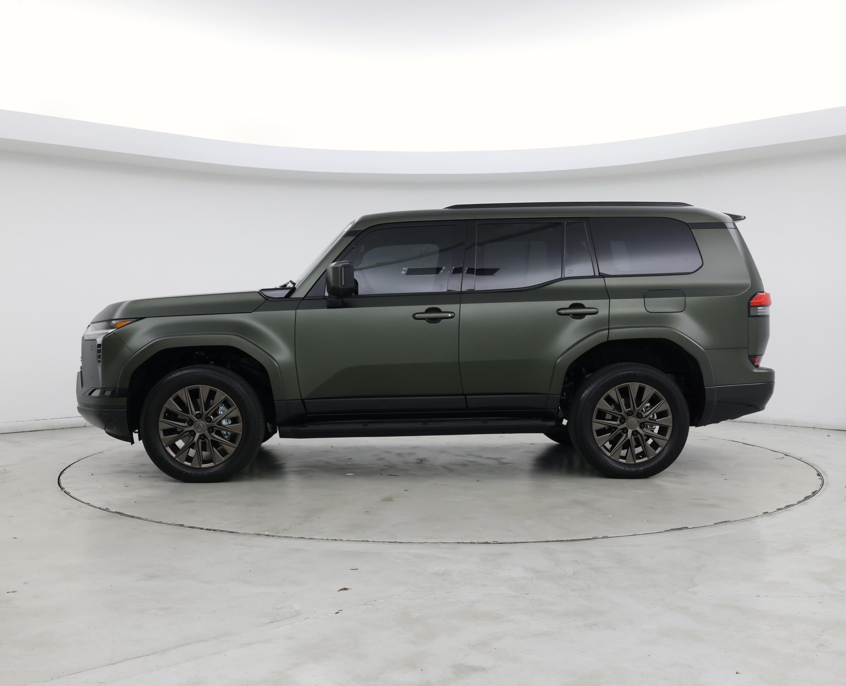 Thumbnail: 2024 Lexus GX - 3