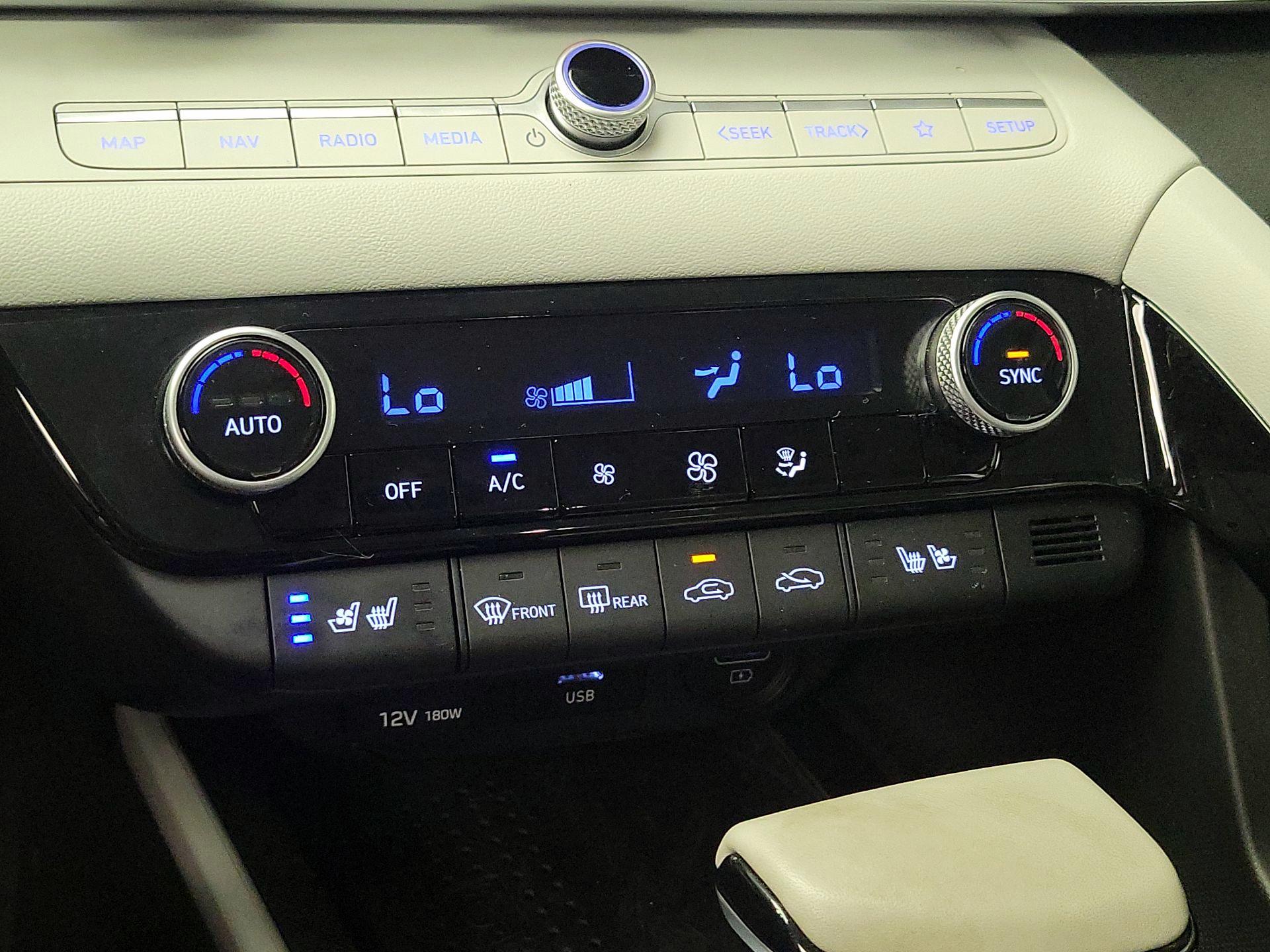 Thumbnail: 2021 Hyundai Elantra - 16