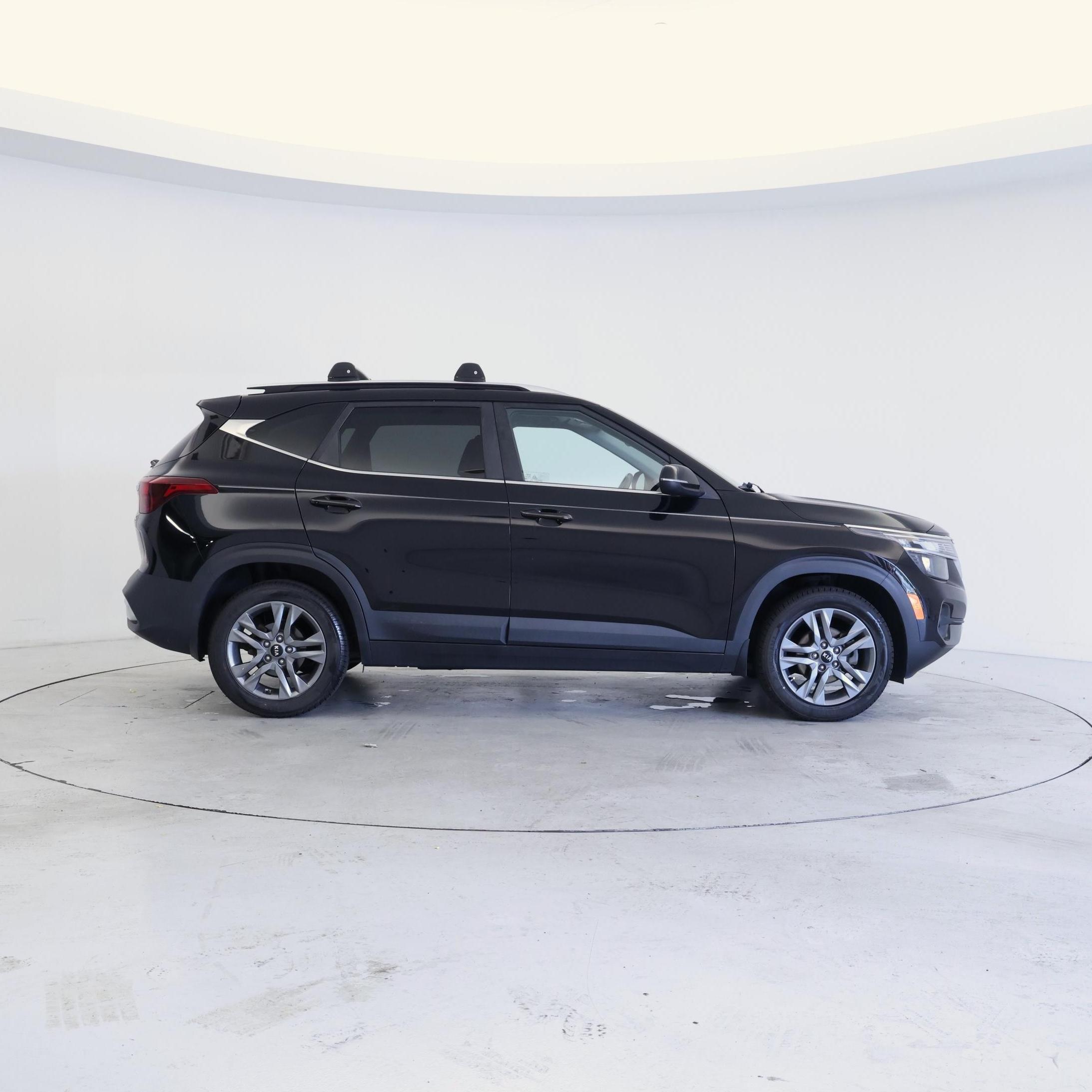 Thumbnail: 2021 Kia Seltos - 7