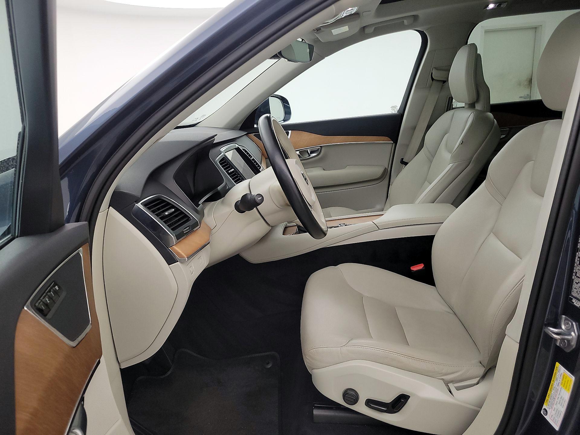 Thumbnail: 2021 Volvo XC90 - 11