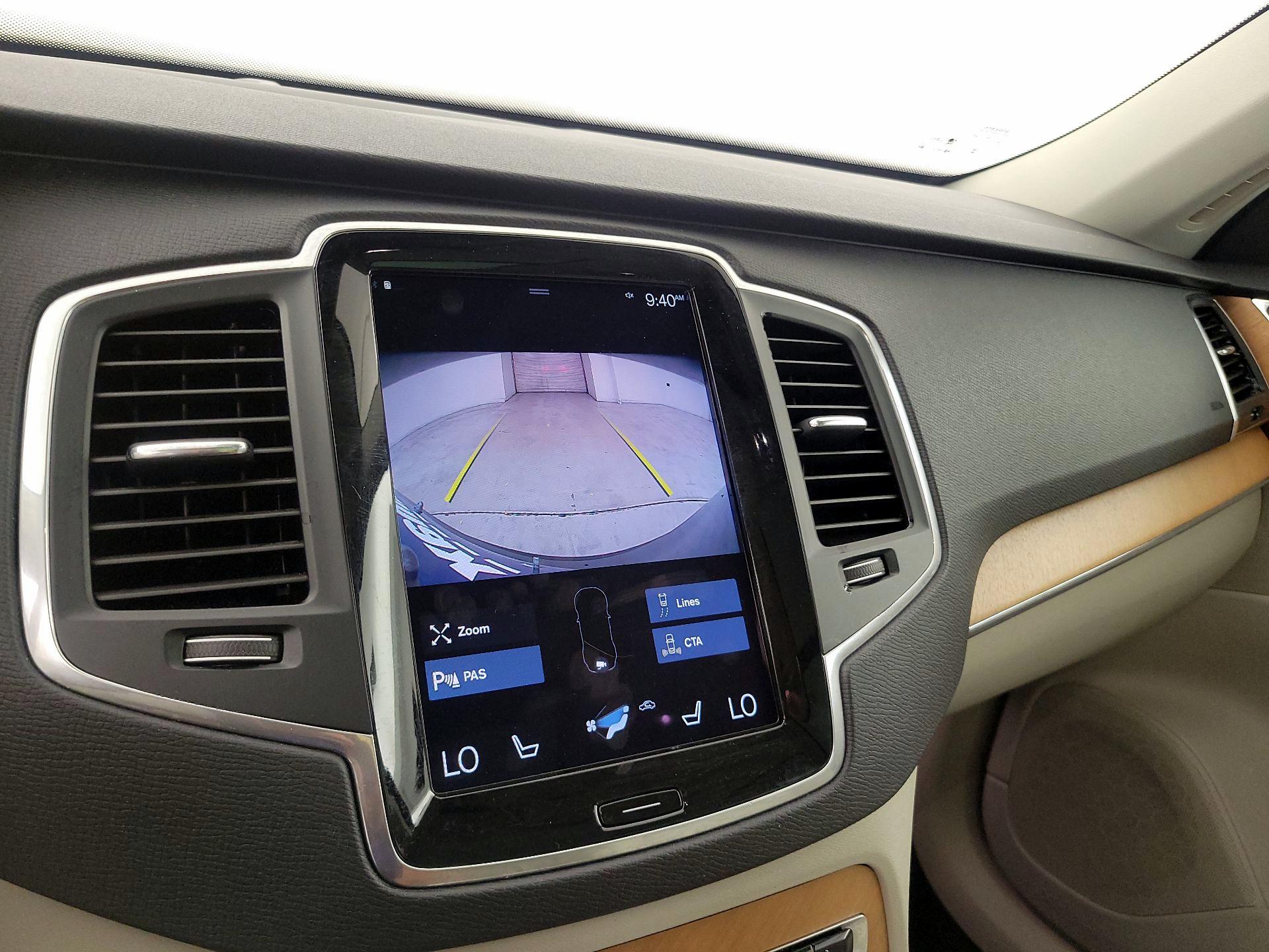 Thumbnail: 2021 Volvo XC90 - 15