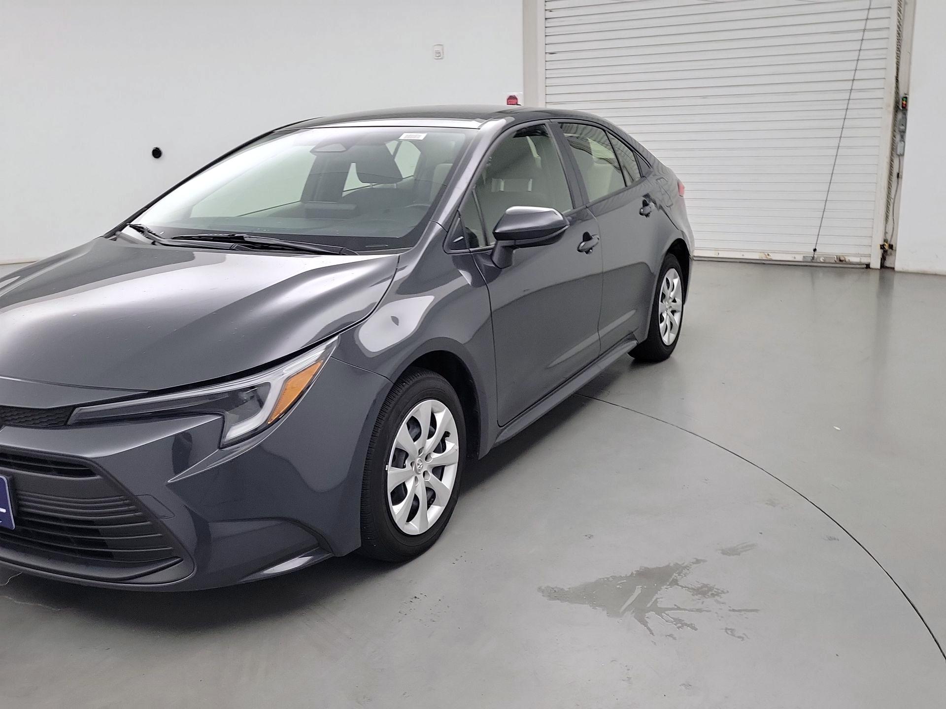 Thumbnail: 2024 Toyota Corolla - 3