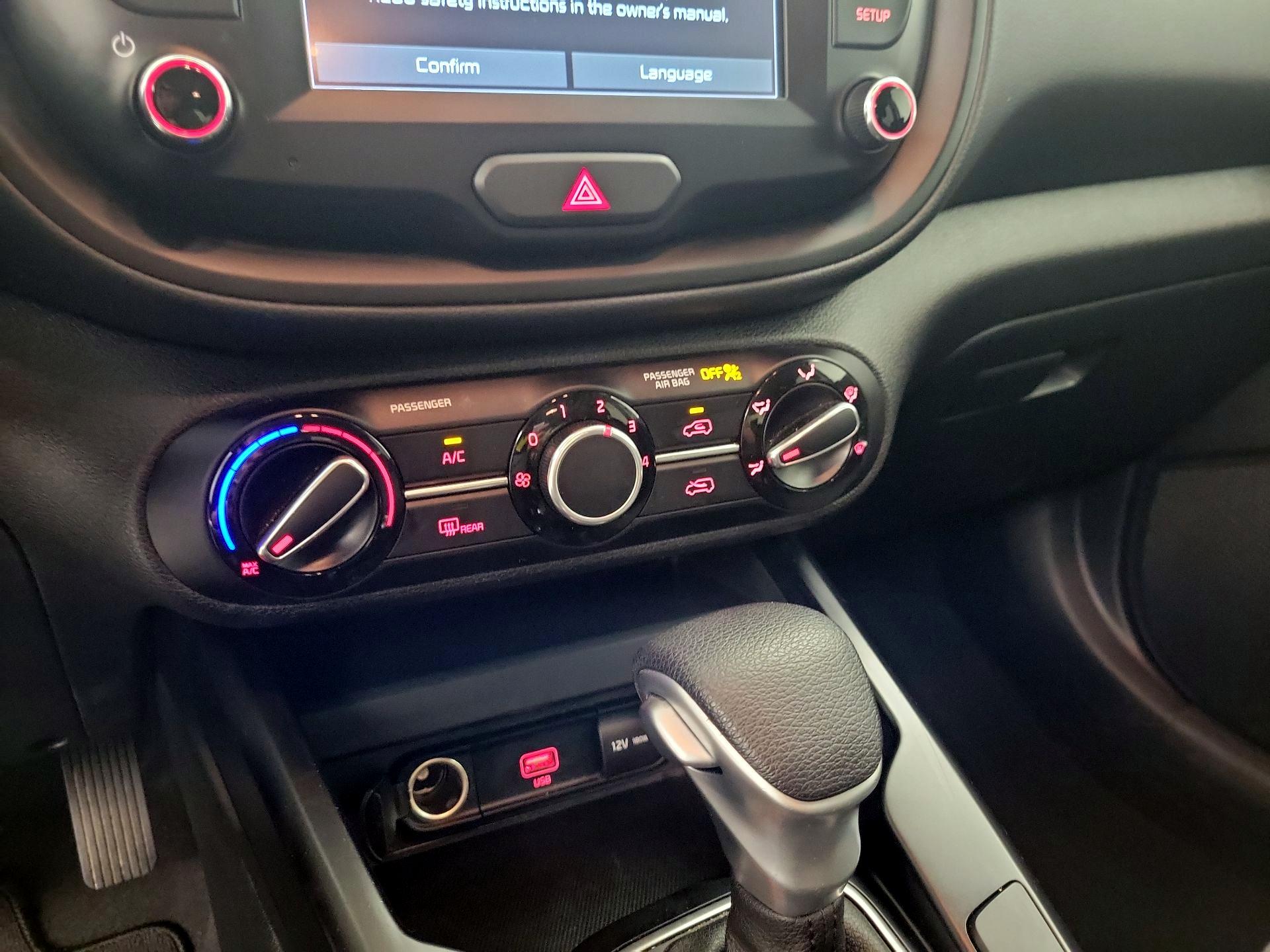 Thumbnail: 2021 Kia Soul - 16