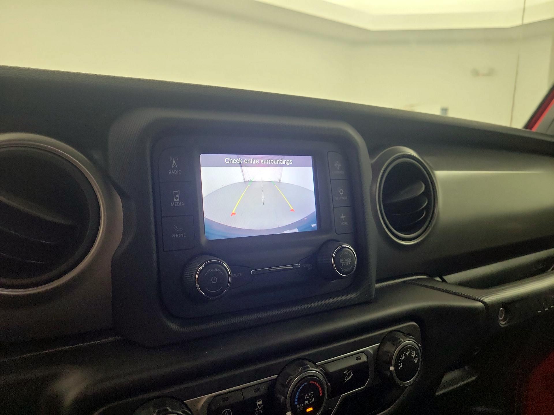 Thumbnail: 2021 Jeep Wrangler - 12