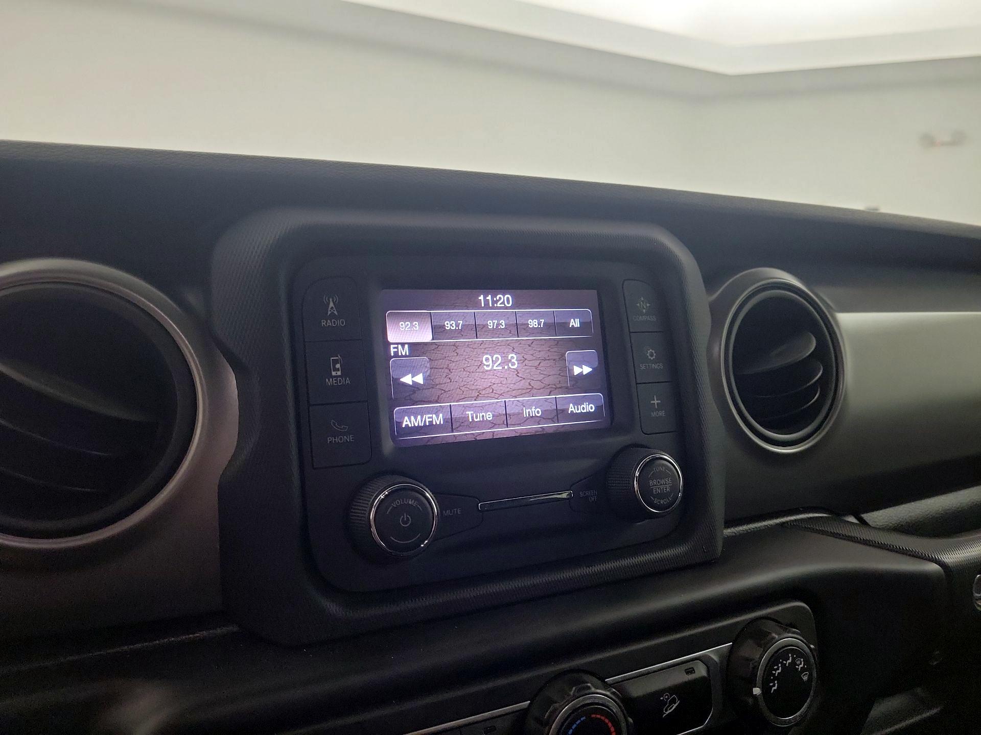 Thumbnail: 2021 Jeep Wrangler - 13