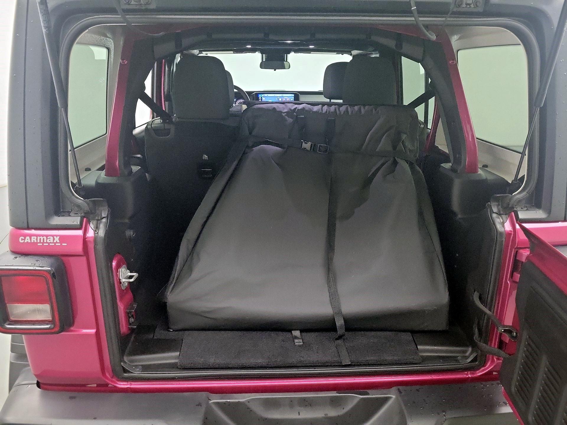 Thumbnail: 2024 Jeep Wrangler - 18