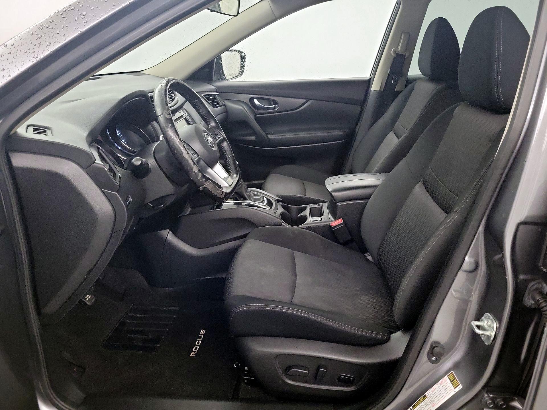 Thumbnail: 2020 Nissan Rogue - 11