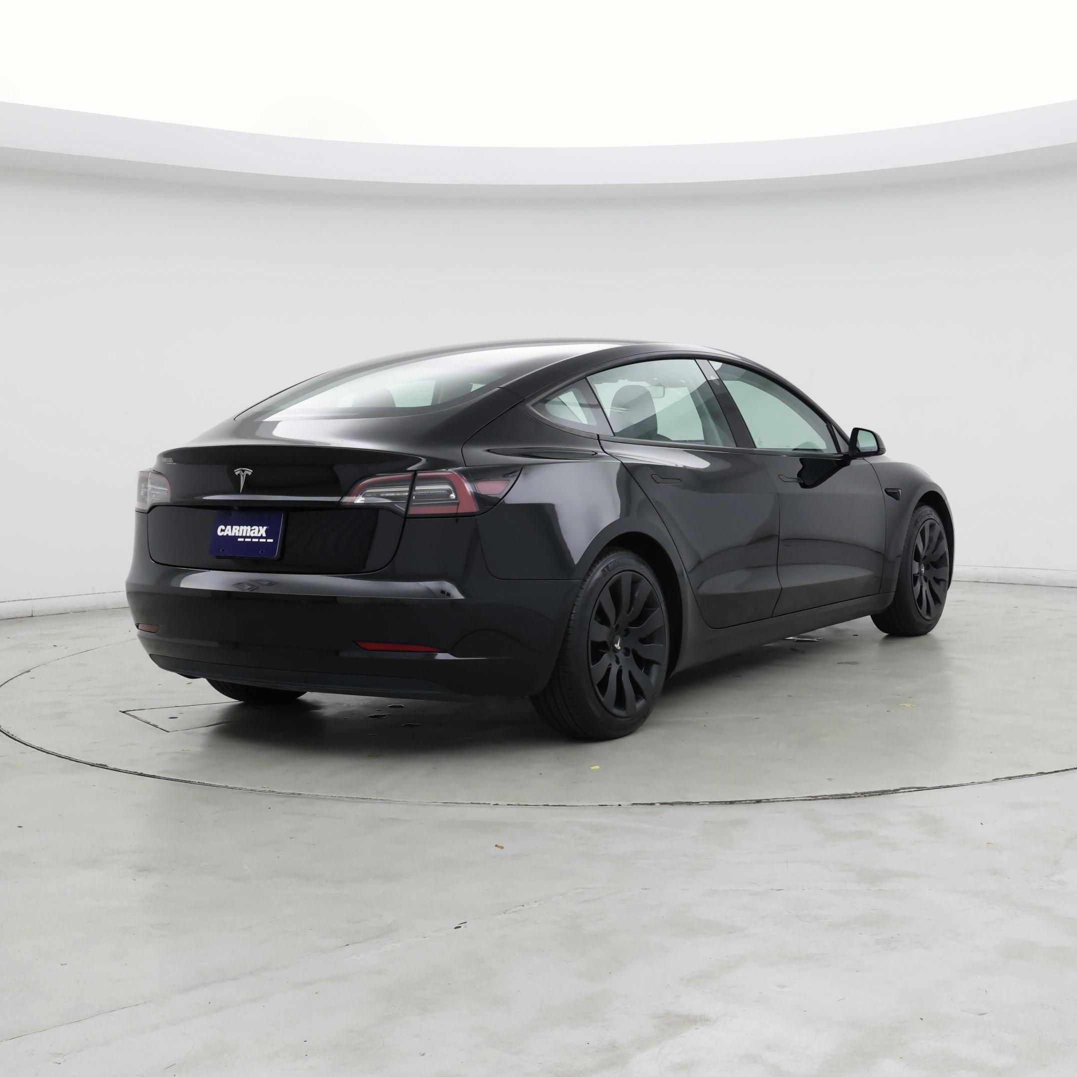 Thumbnail: 2021 Tesla Model 3 - 8