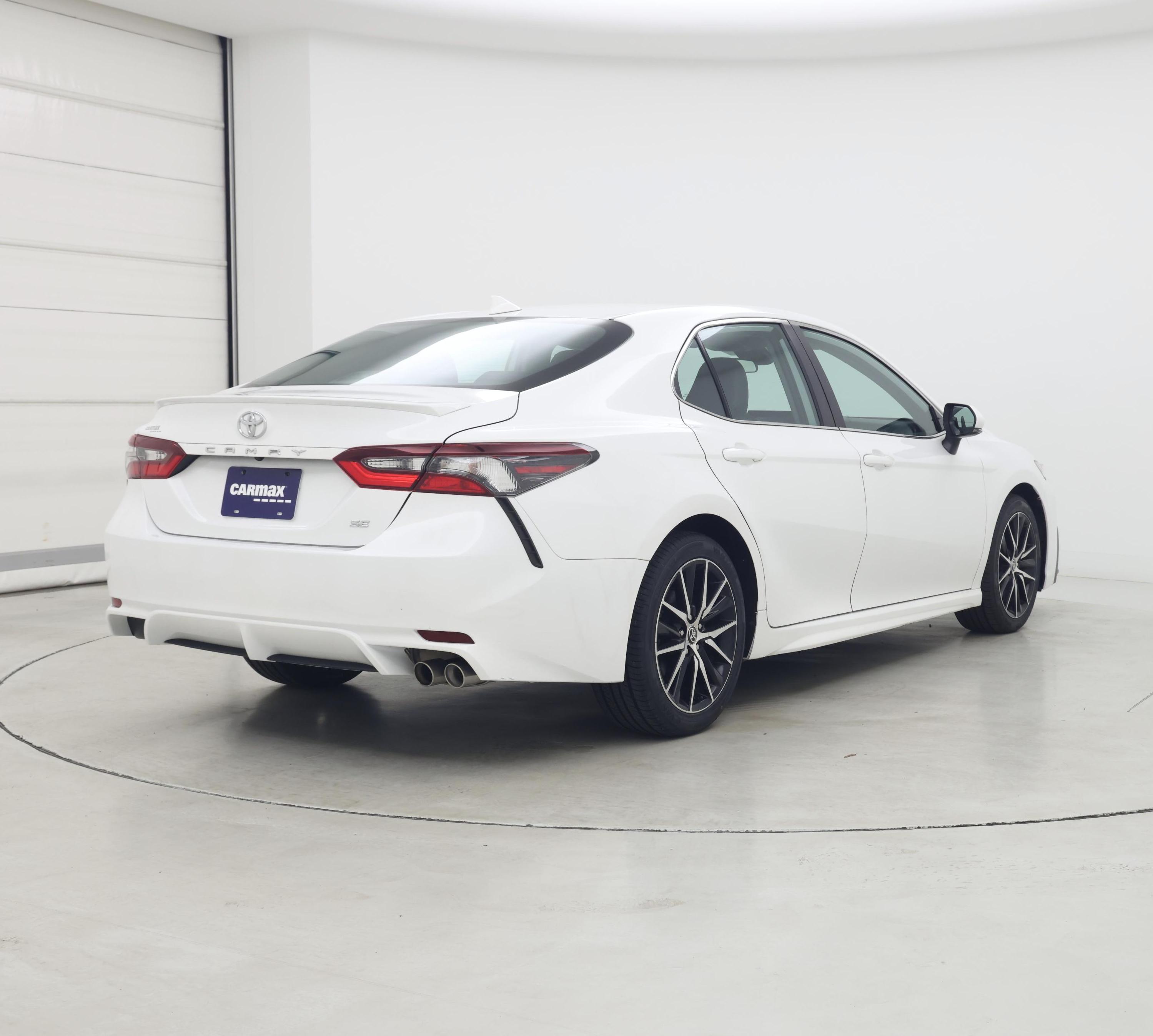Thumbnail: 2023 Toyota Camry - 8