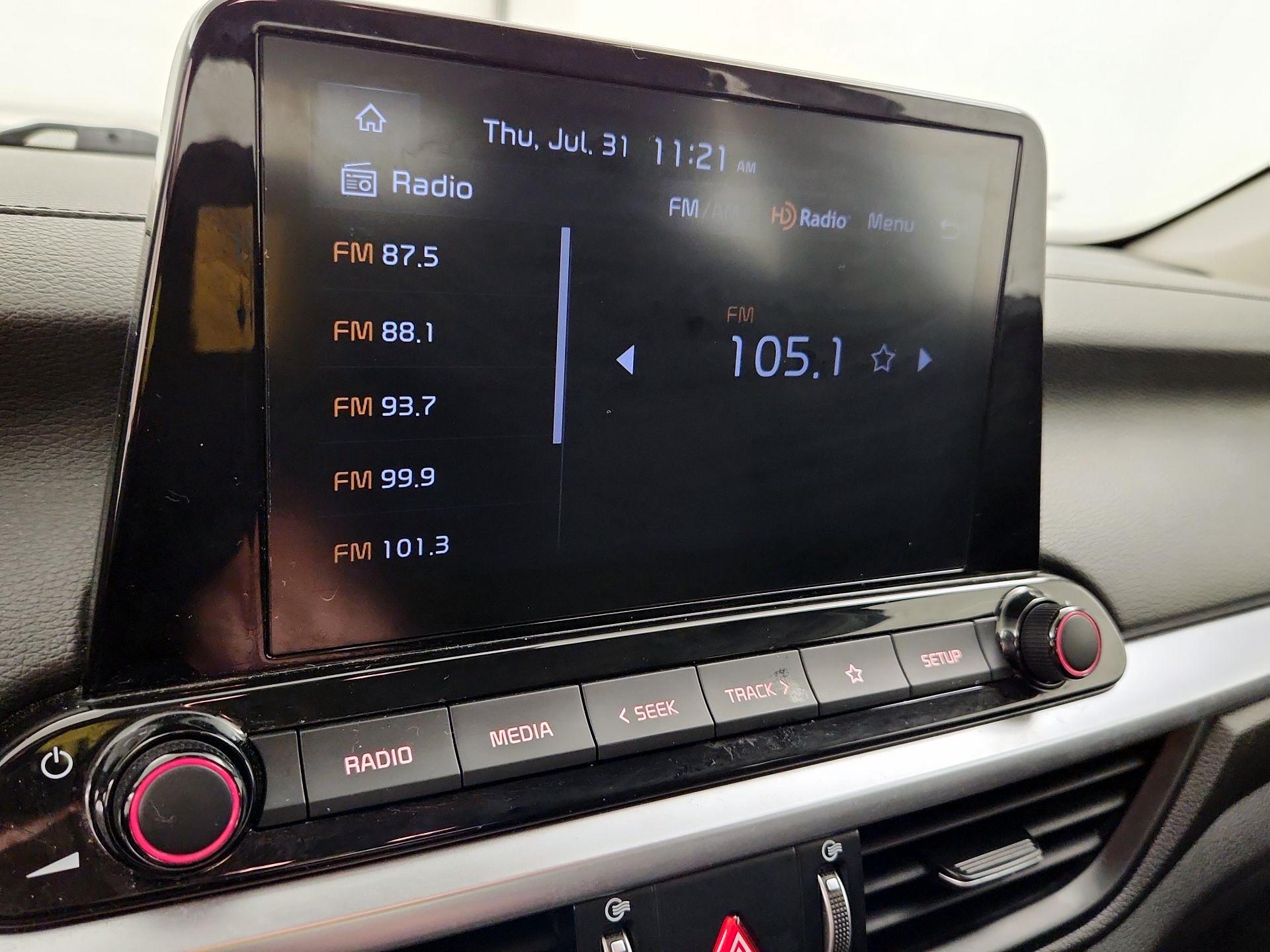 Thumbnail: 2022 Kia Forte - 15