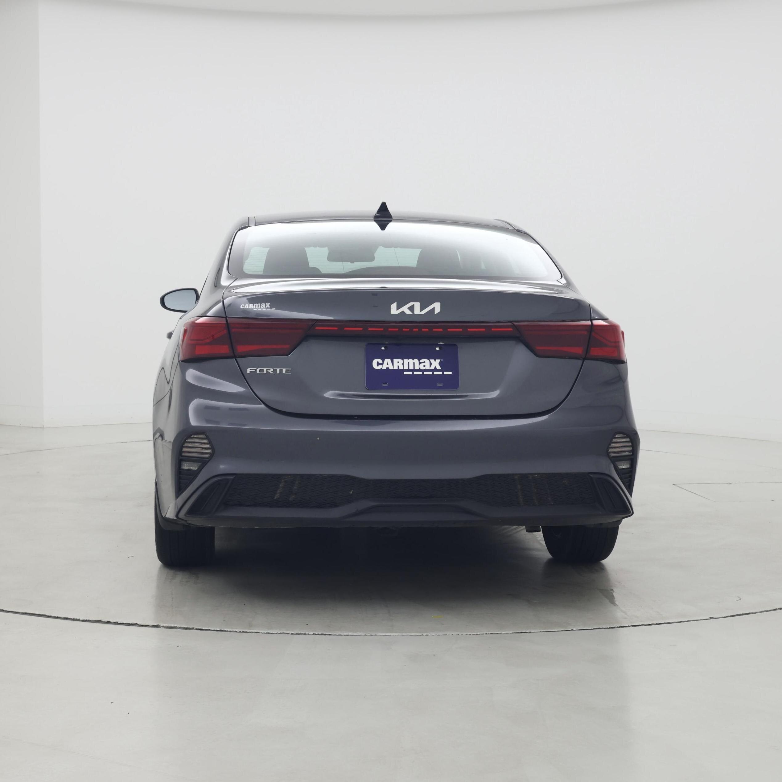Thumbnail: 2022 Kia Forte - 6