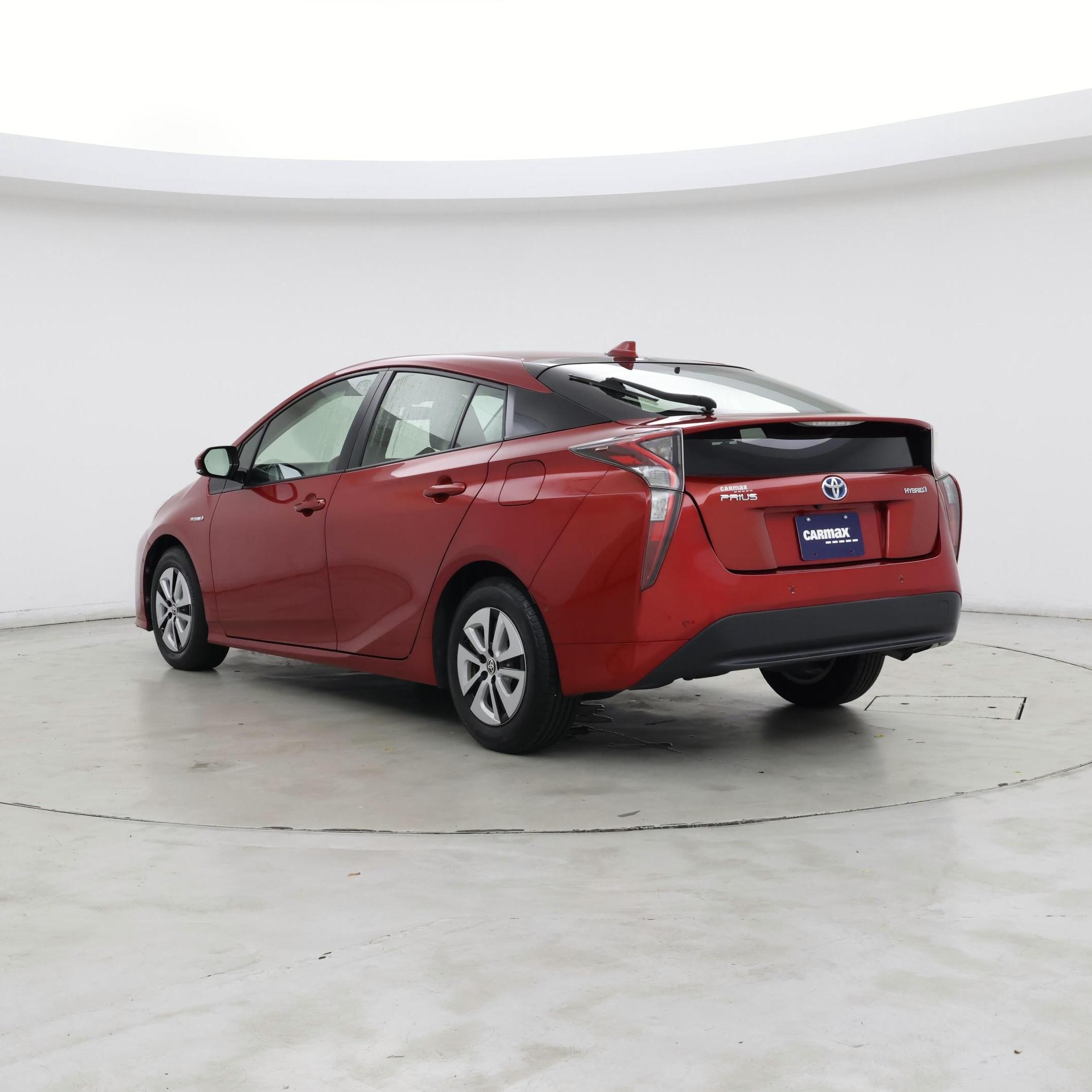 Thumbnail: 2017 Toyota Prius - 2