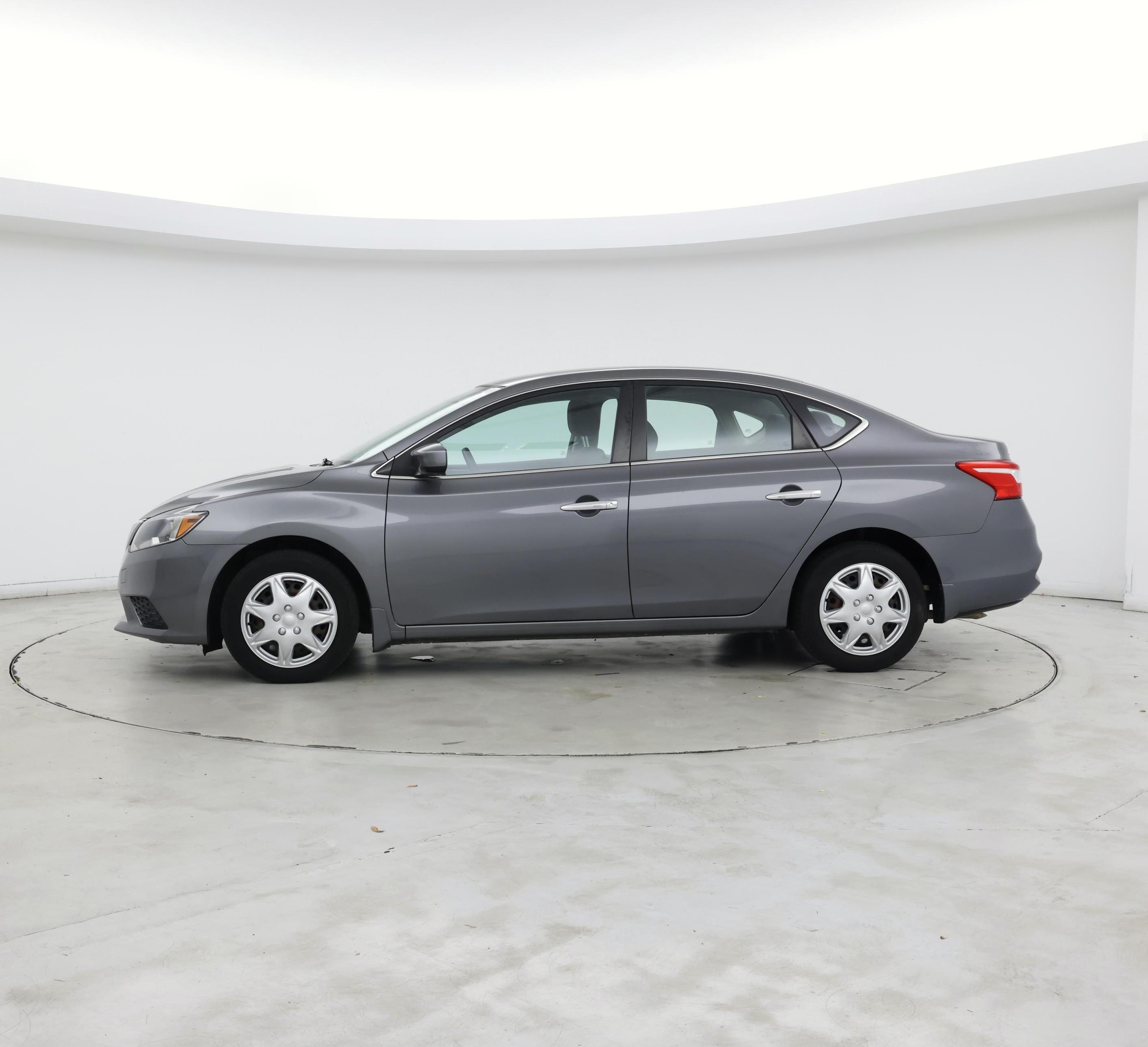Thumbnail: 2017 Nissan Sentra - 3