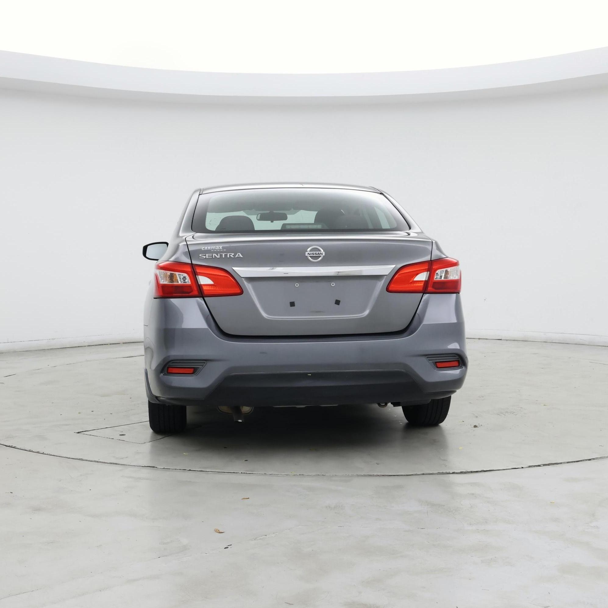 Thumbnail: 2017 Nissan Sentra - 6